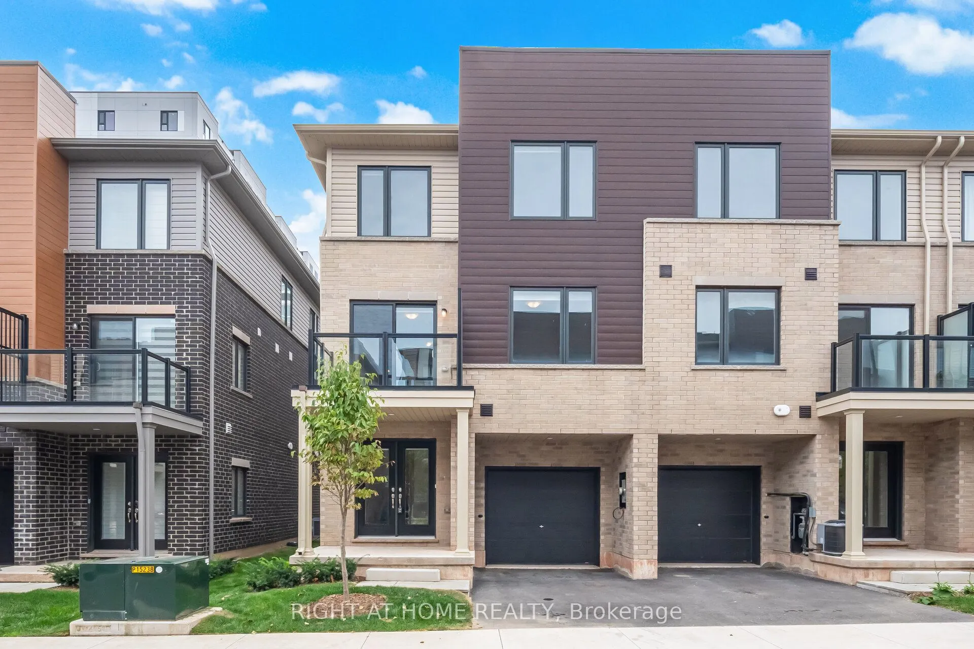 14 Dryden Lane, #100