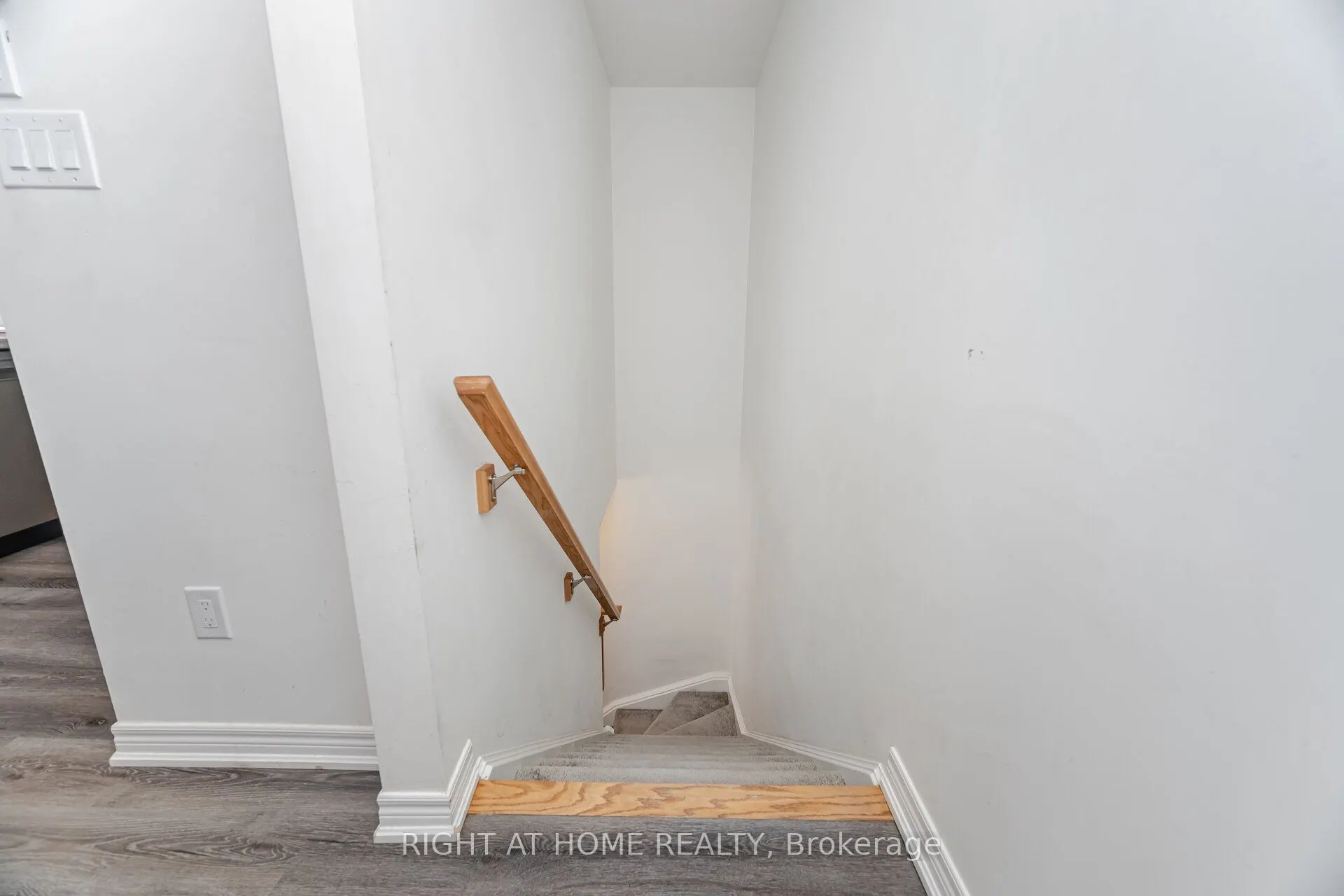 14 Dryden Lane, #100