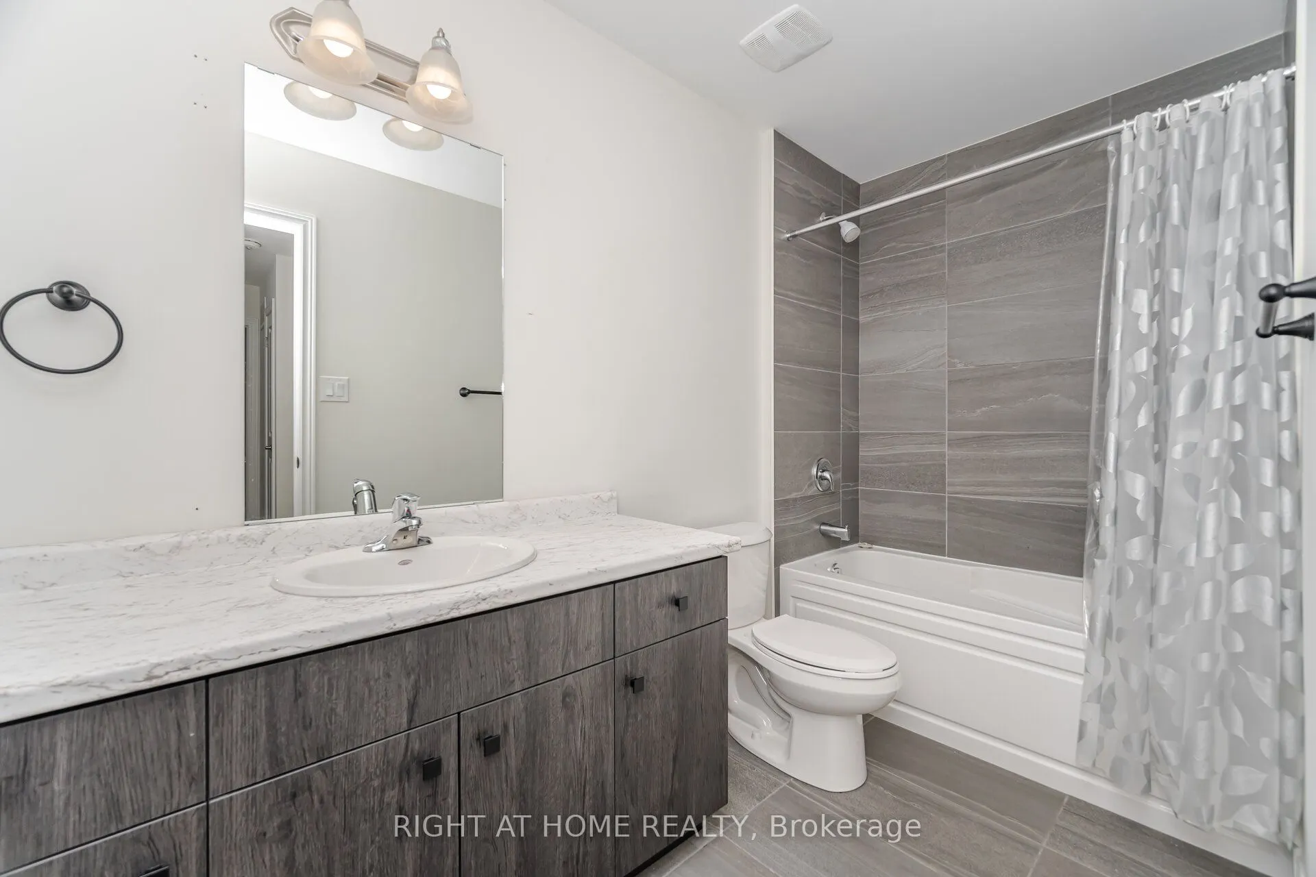 14 Dryden Lane, #100