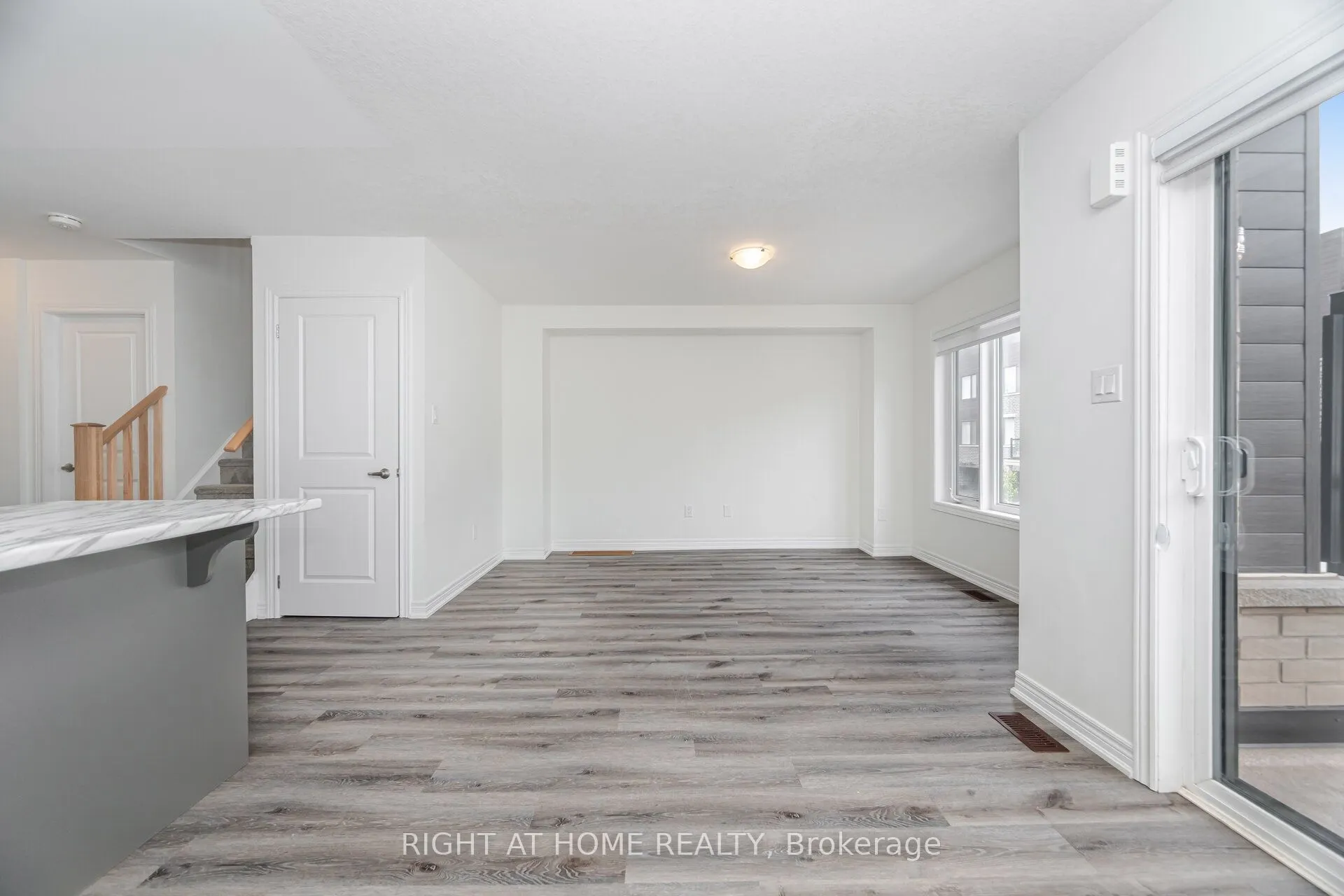 14 Dryden Lane, #100