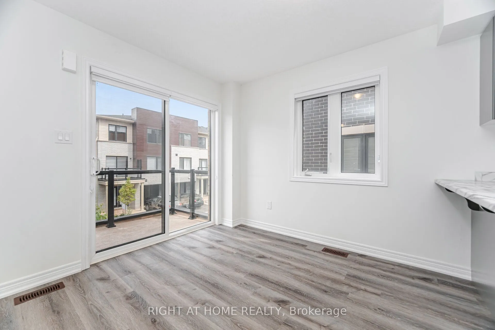 14 Dryden Lane, #100