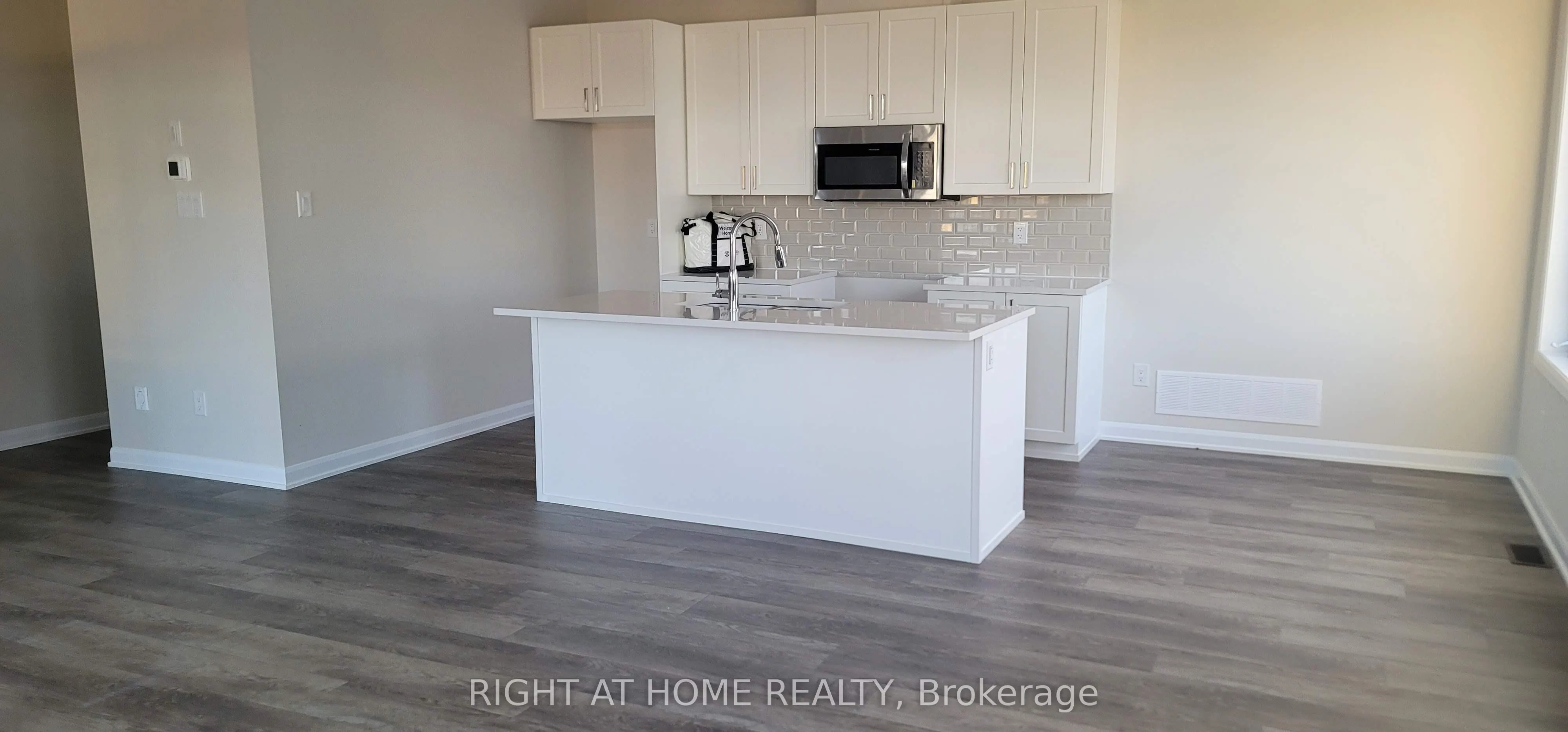 320 Raheen Court