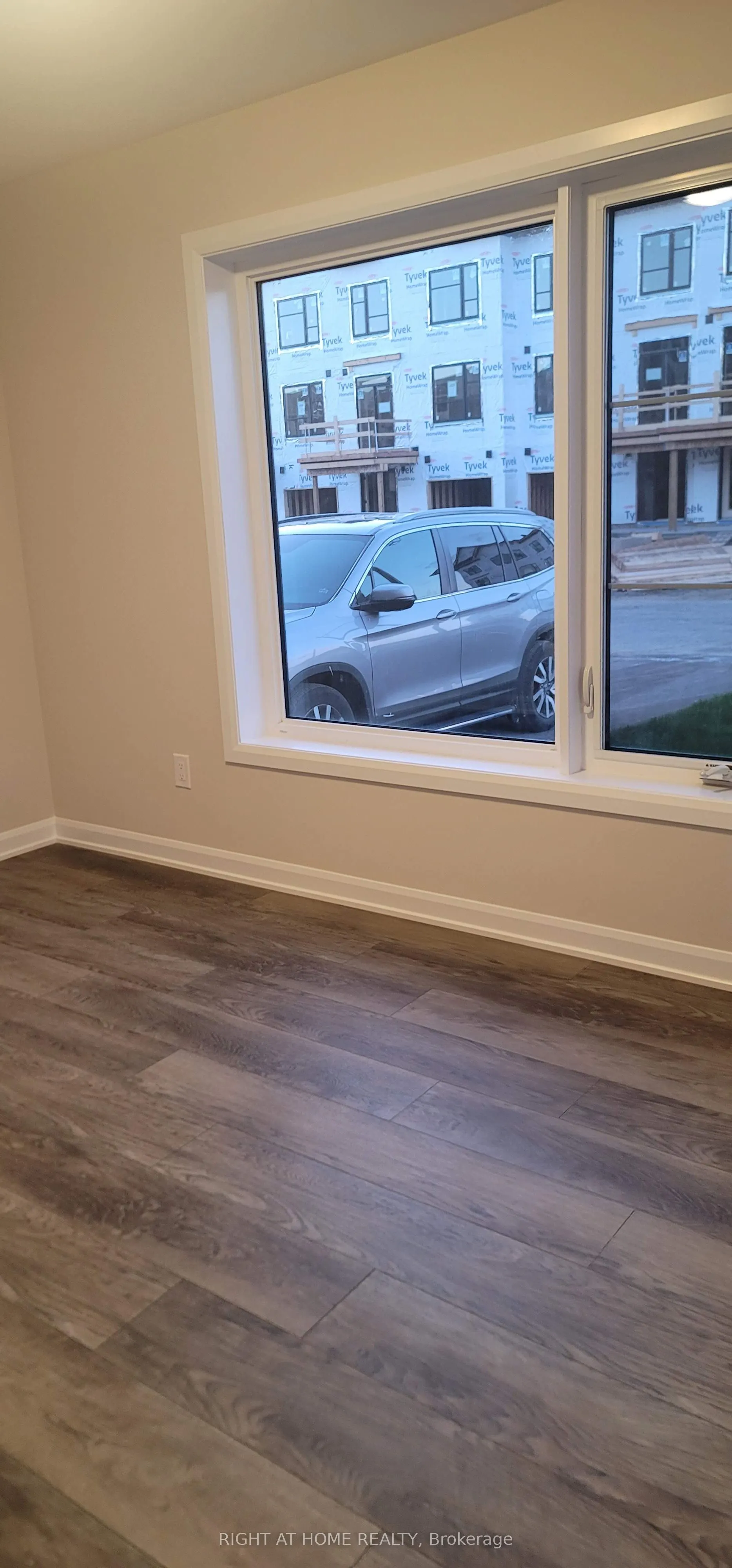 320 Raheen Court
