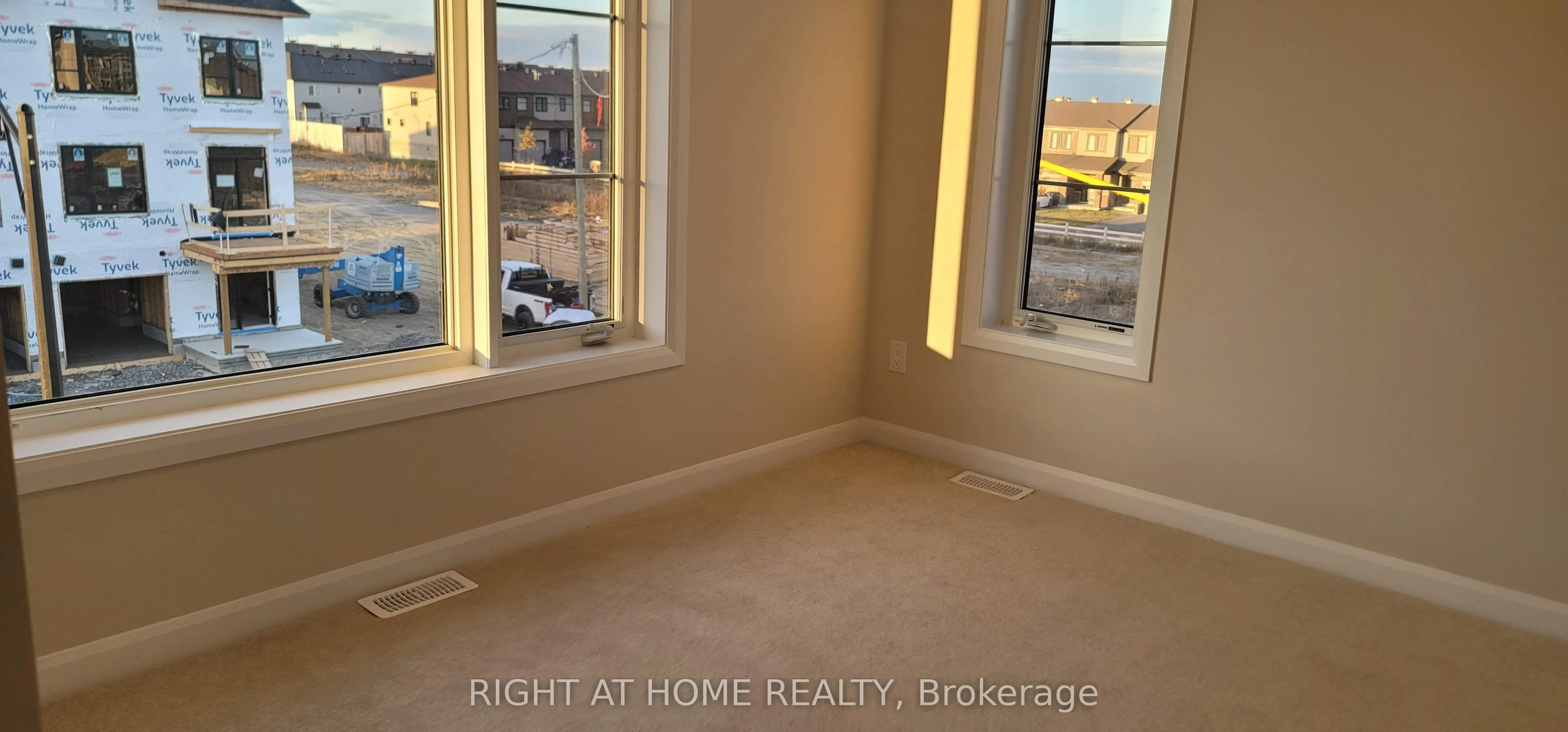 320 Raheen Court