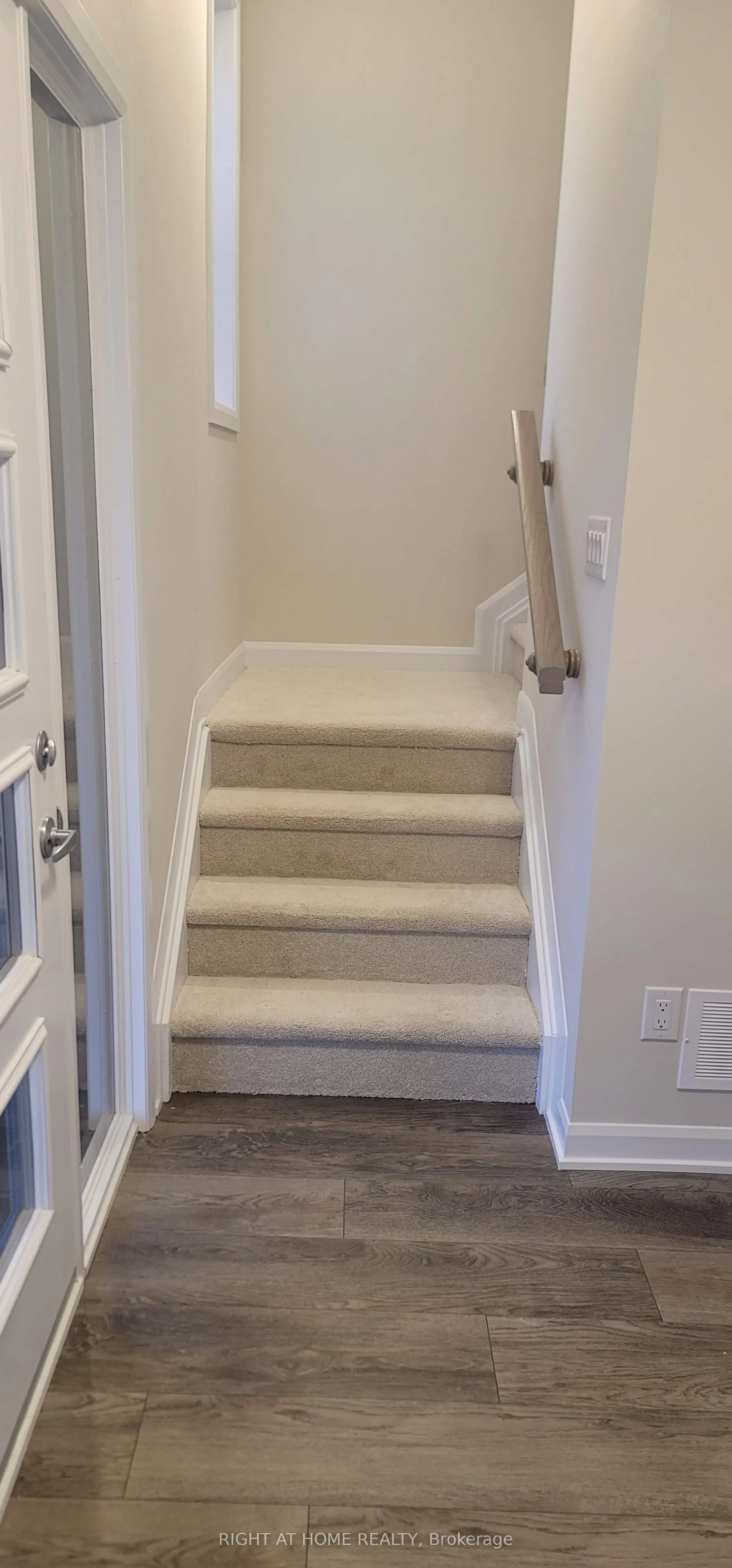 320 Raheen Court