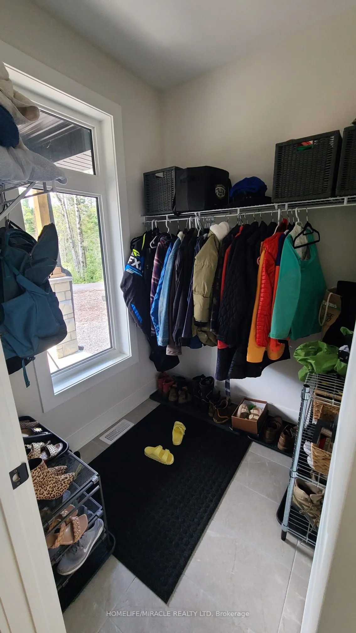 1006 Kingsridge Court, #59