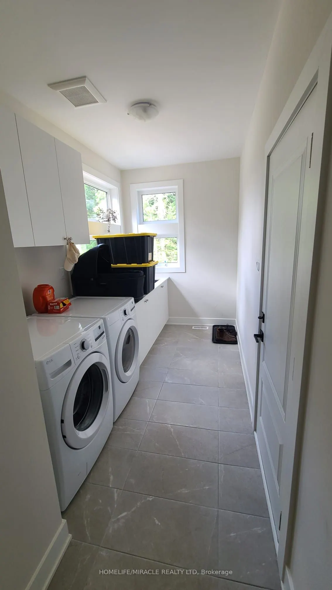 1006 Kingsridge Court, #59