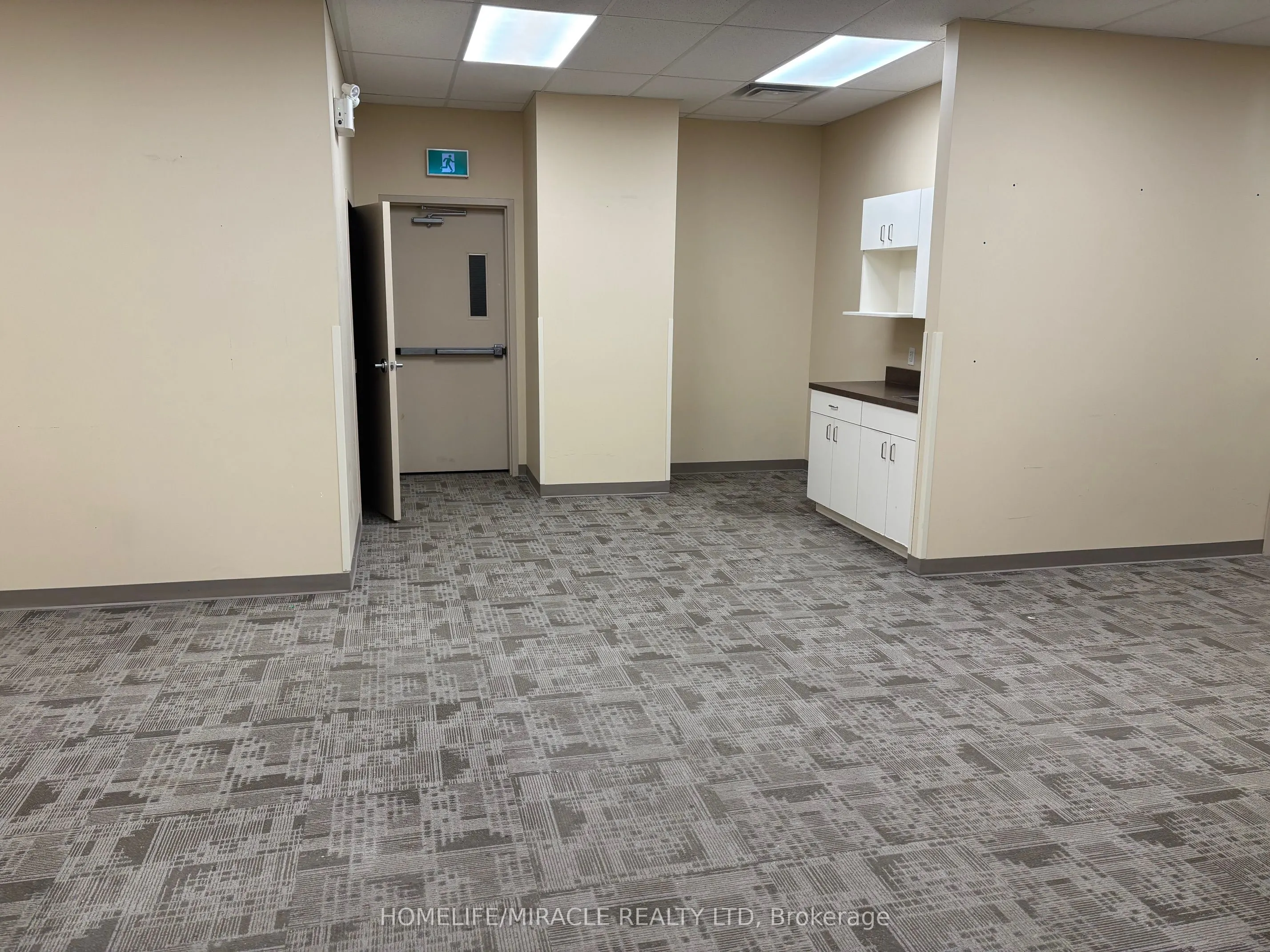 5890 Main Street