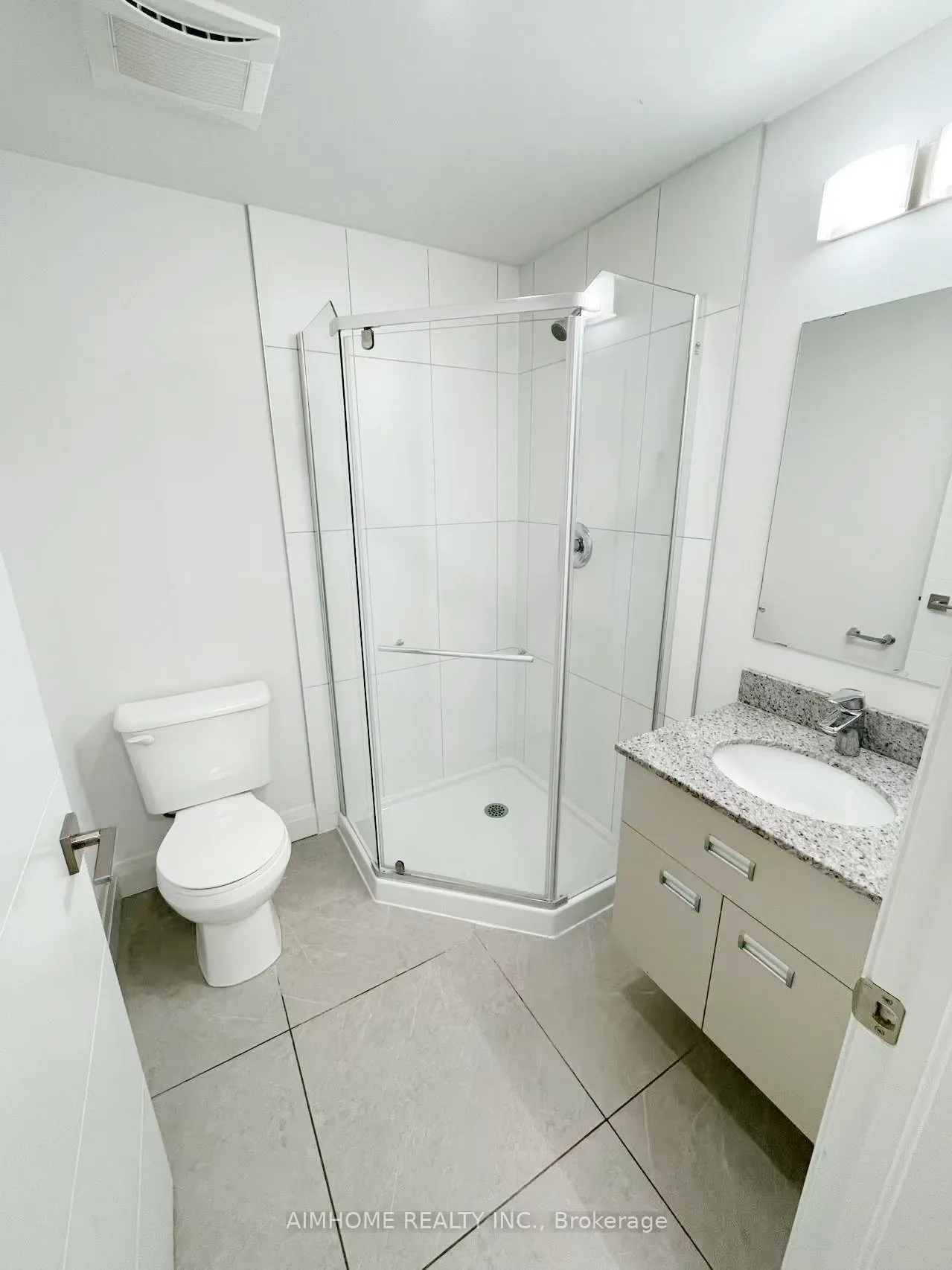 652 Princess St Street, #210