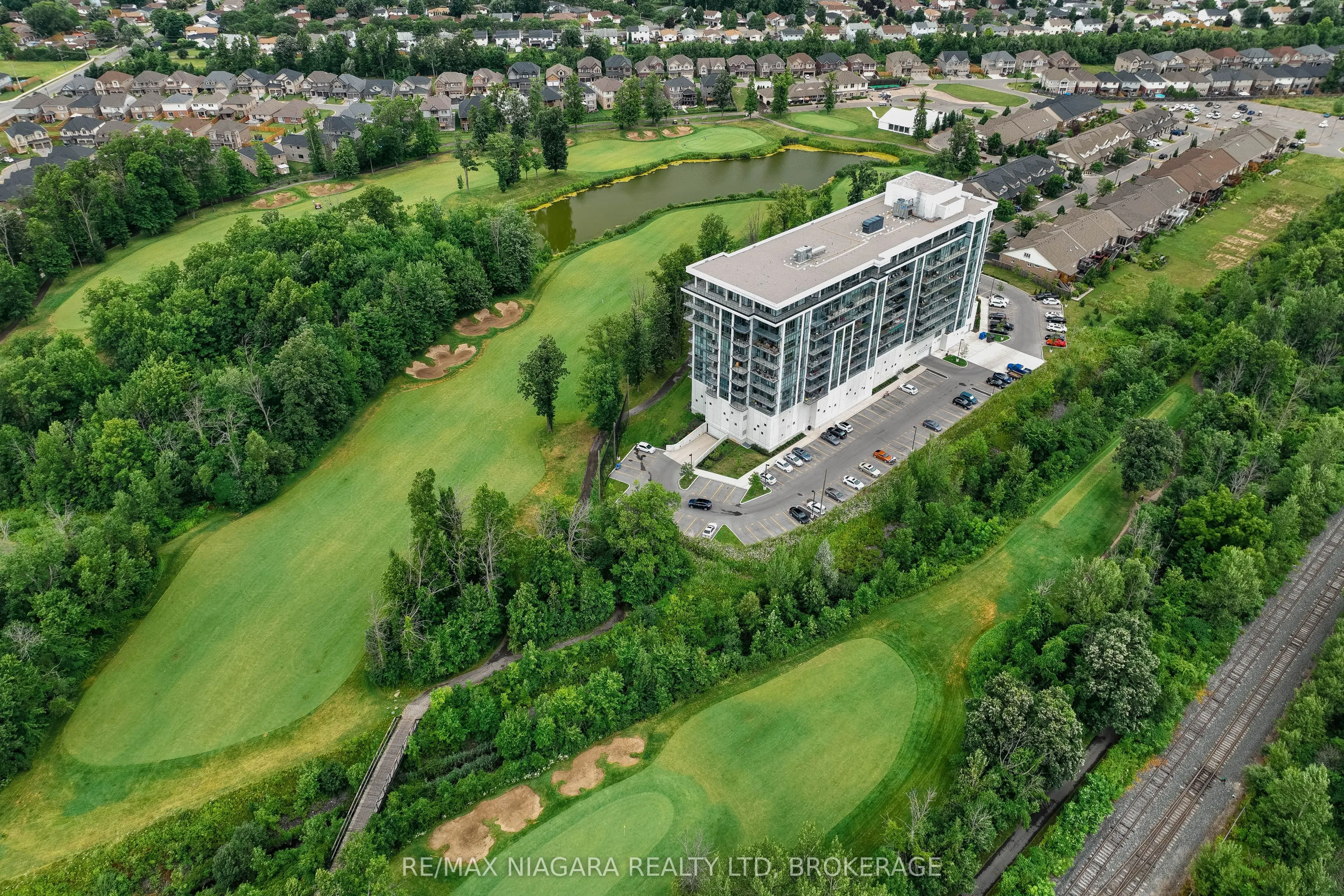7711 GREEN VISTA Gate, #901