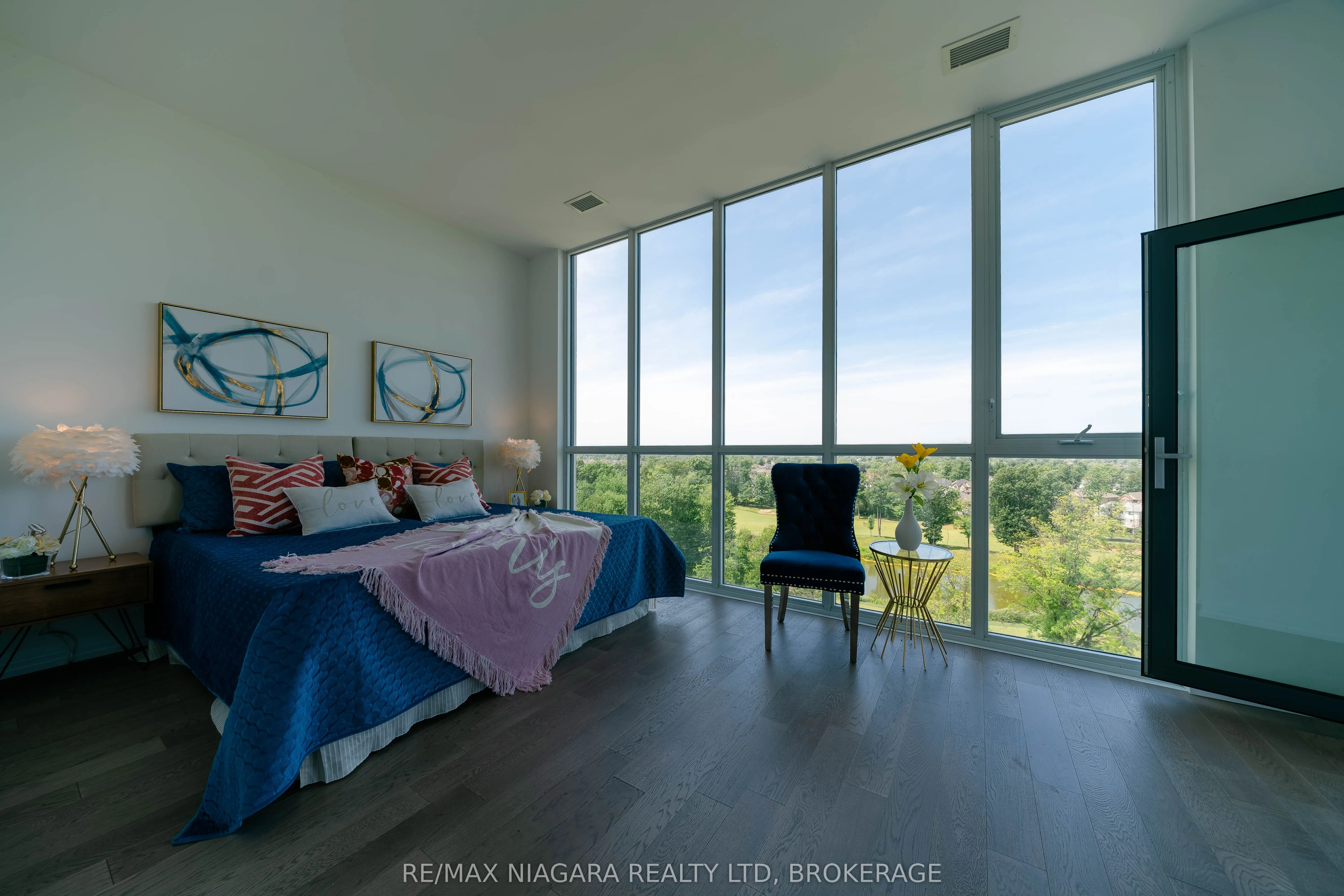 7711 GREEN VISTA Gate, #901