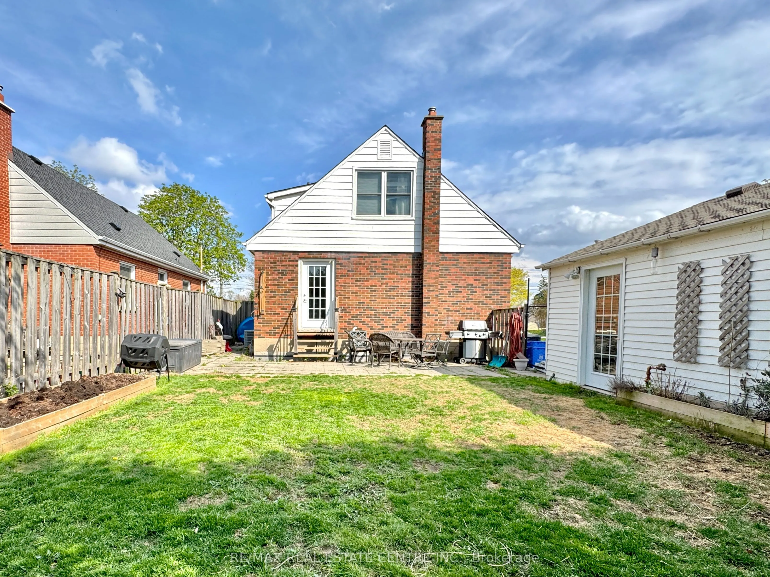 342 East 17th Street