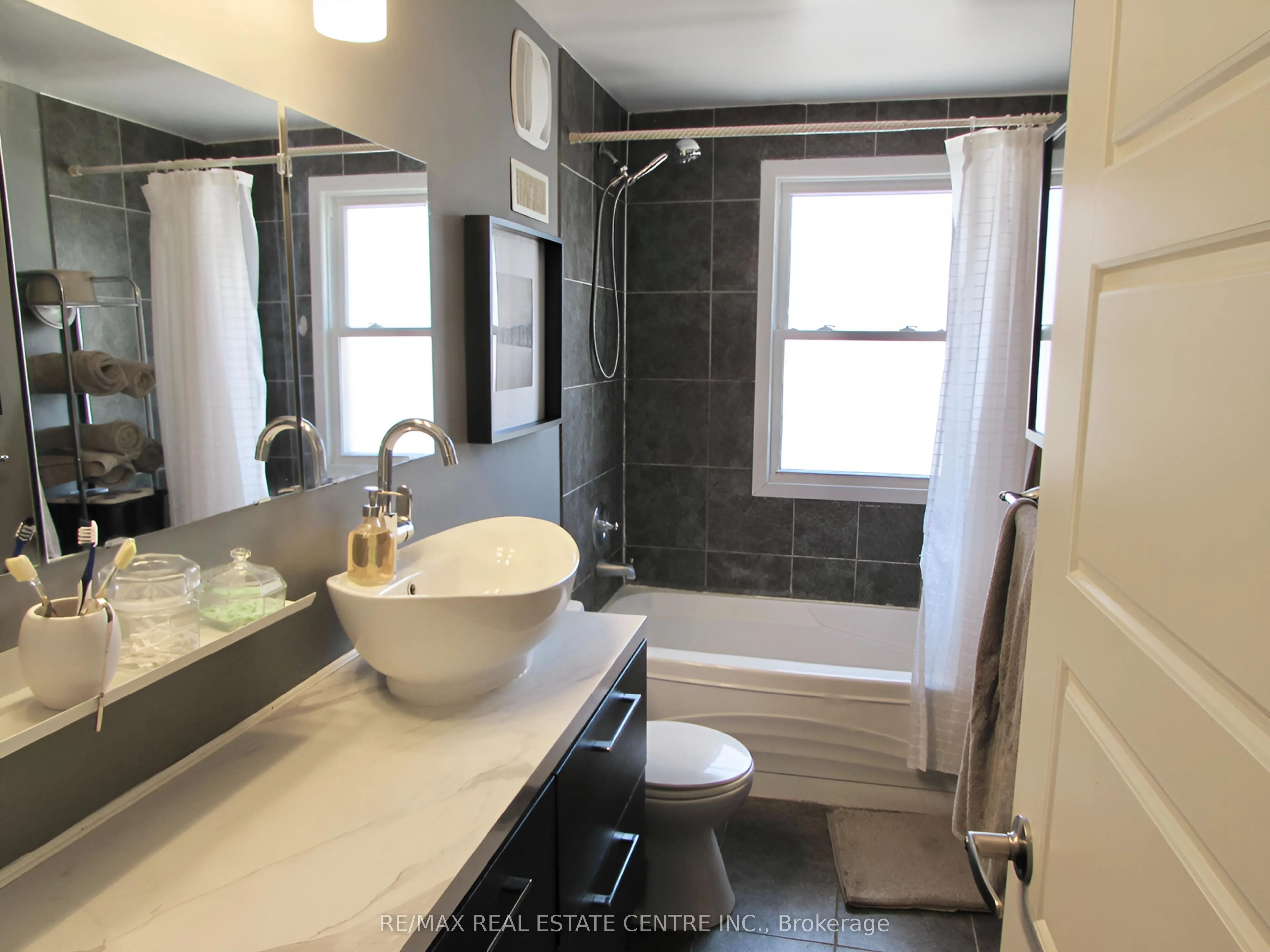 342 East 17th Street
