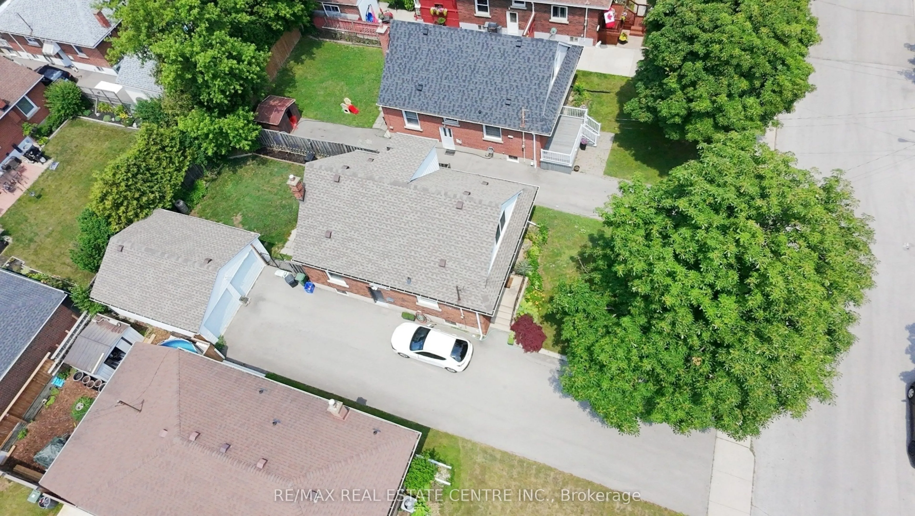 342 East 17th Street