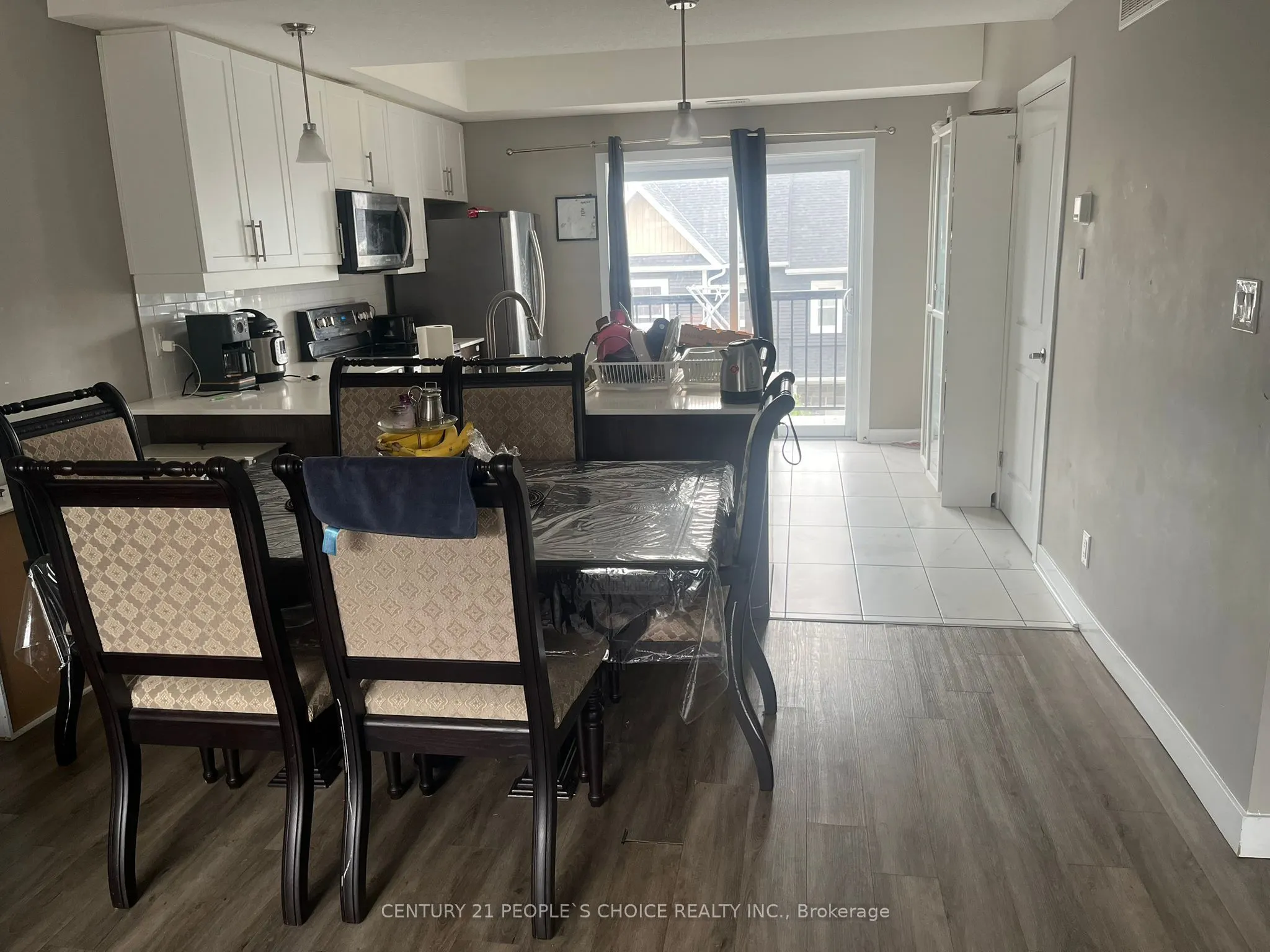 439 ATHLONE Avenue, #E6