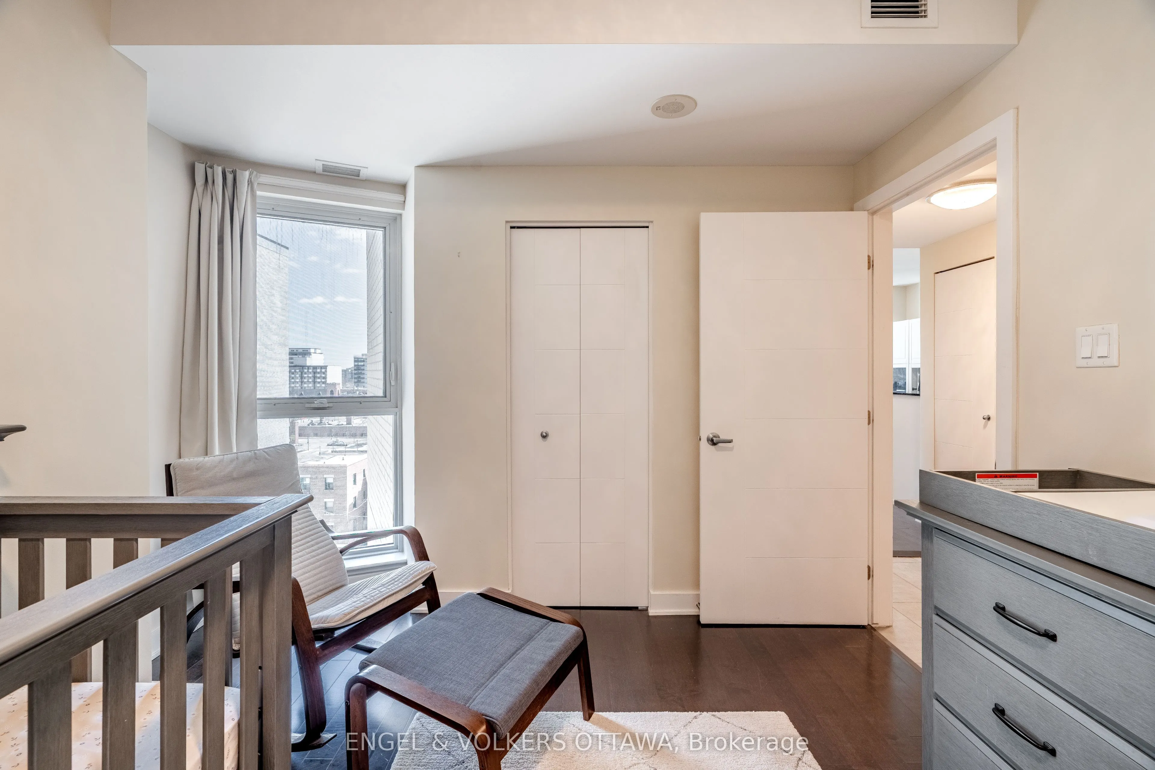 40 Nepean Street, #707