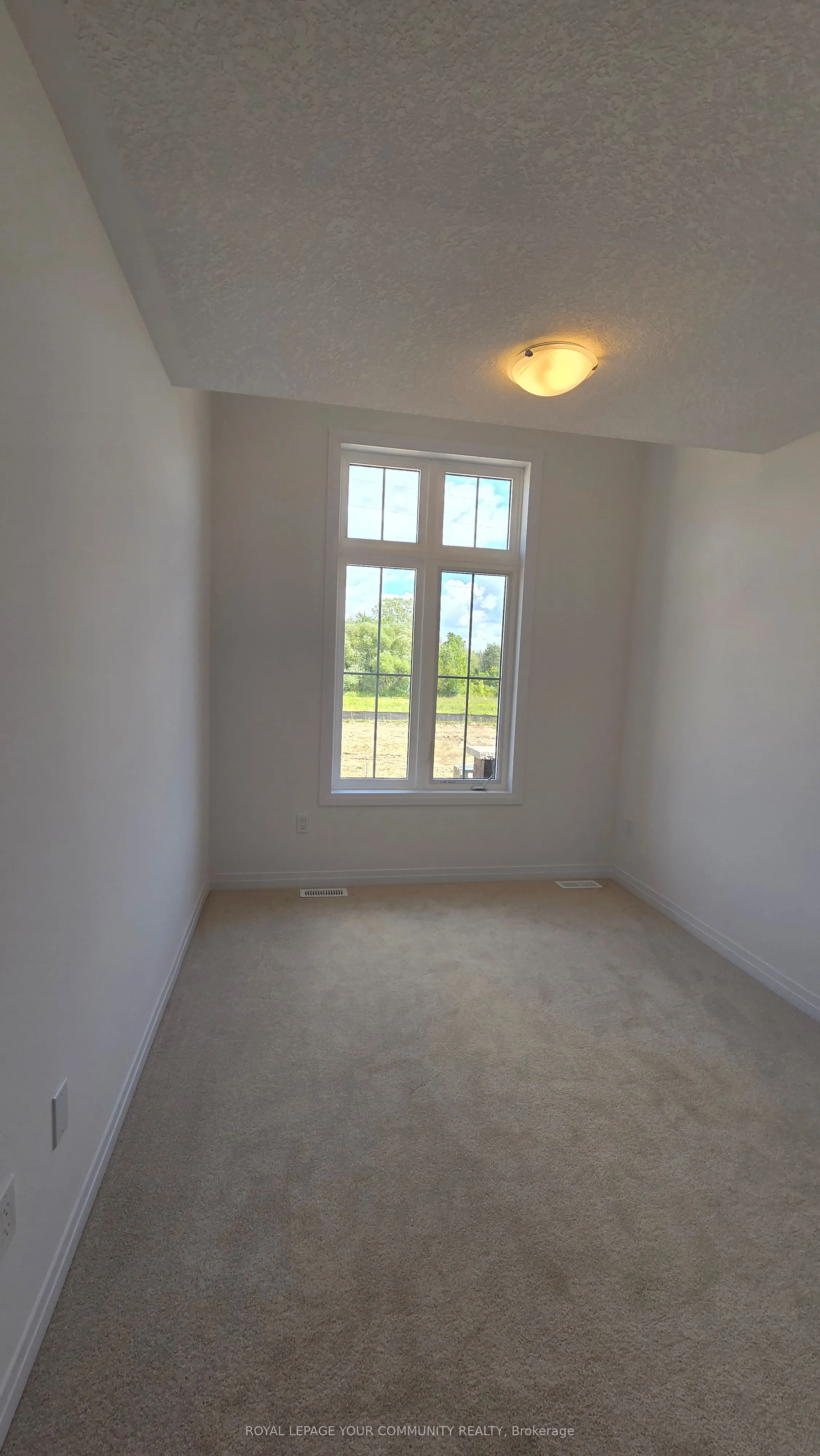10 poett Avenue