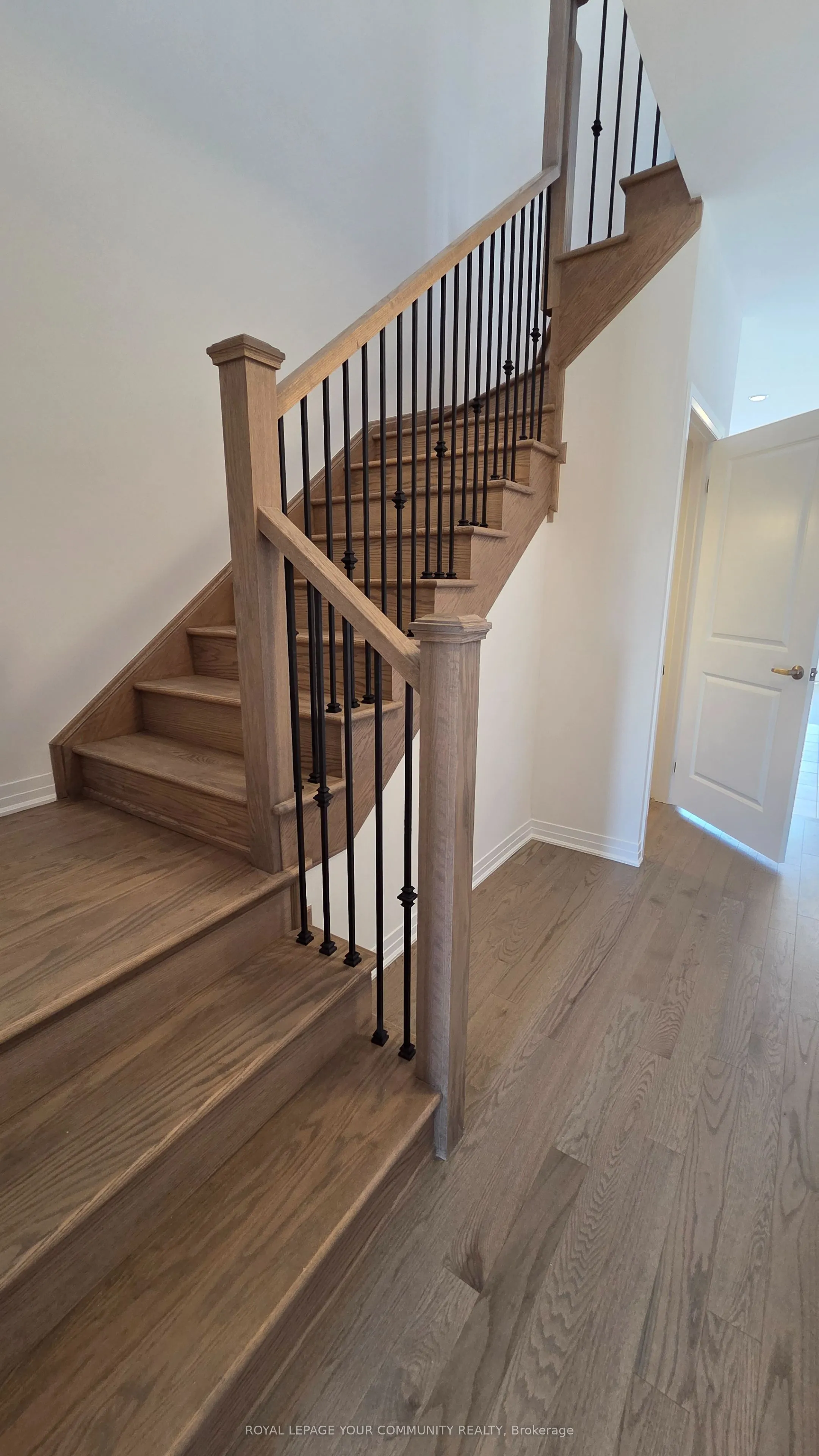 10 poett Avenue