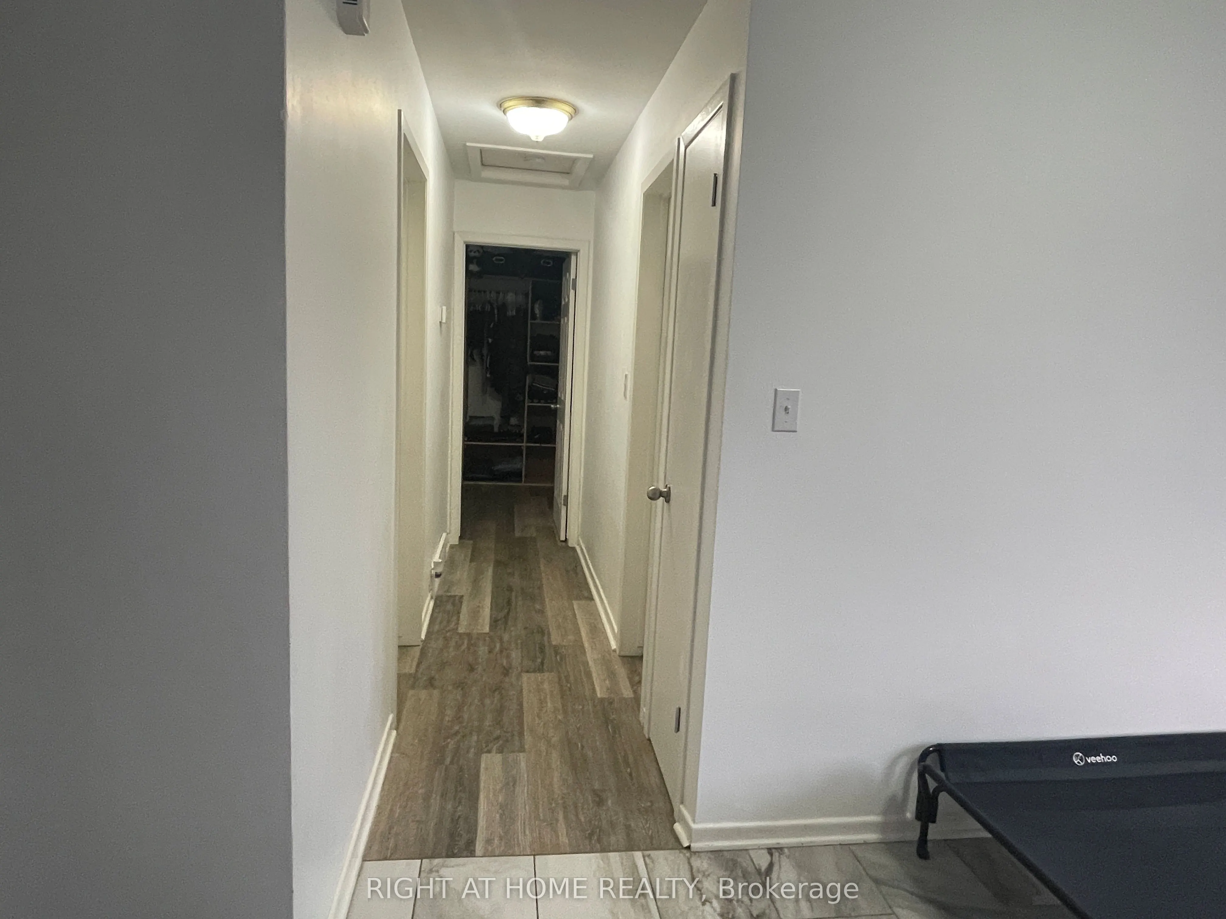 8 Rossie Place