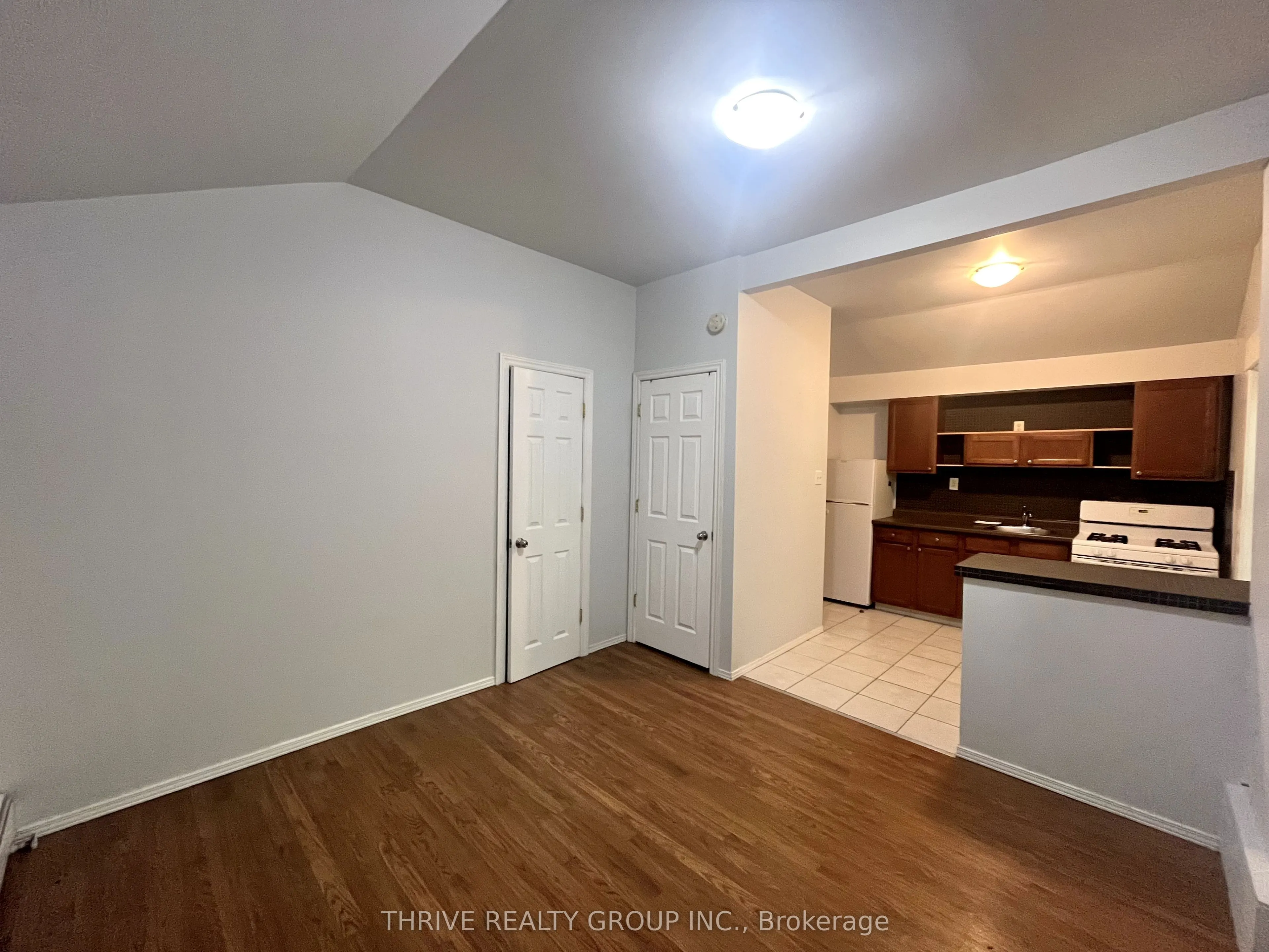 1 Waverley Place, #3