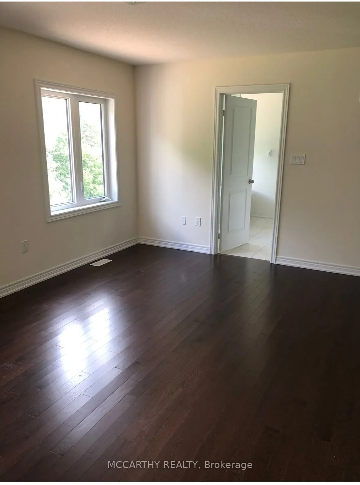 480 Black Cherry (Main) Crescent