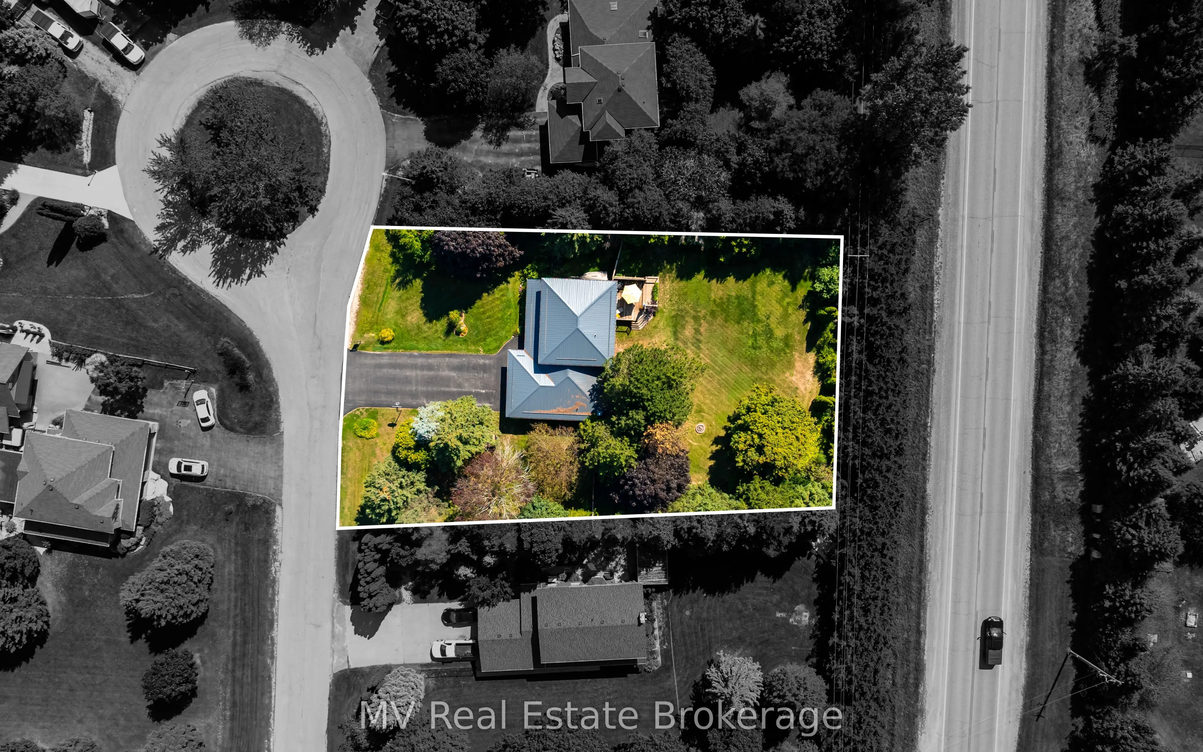 4 Sargent Boulevard
