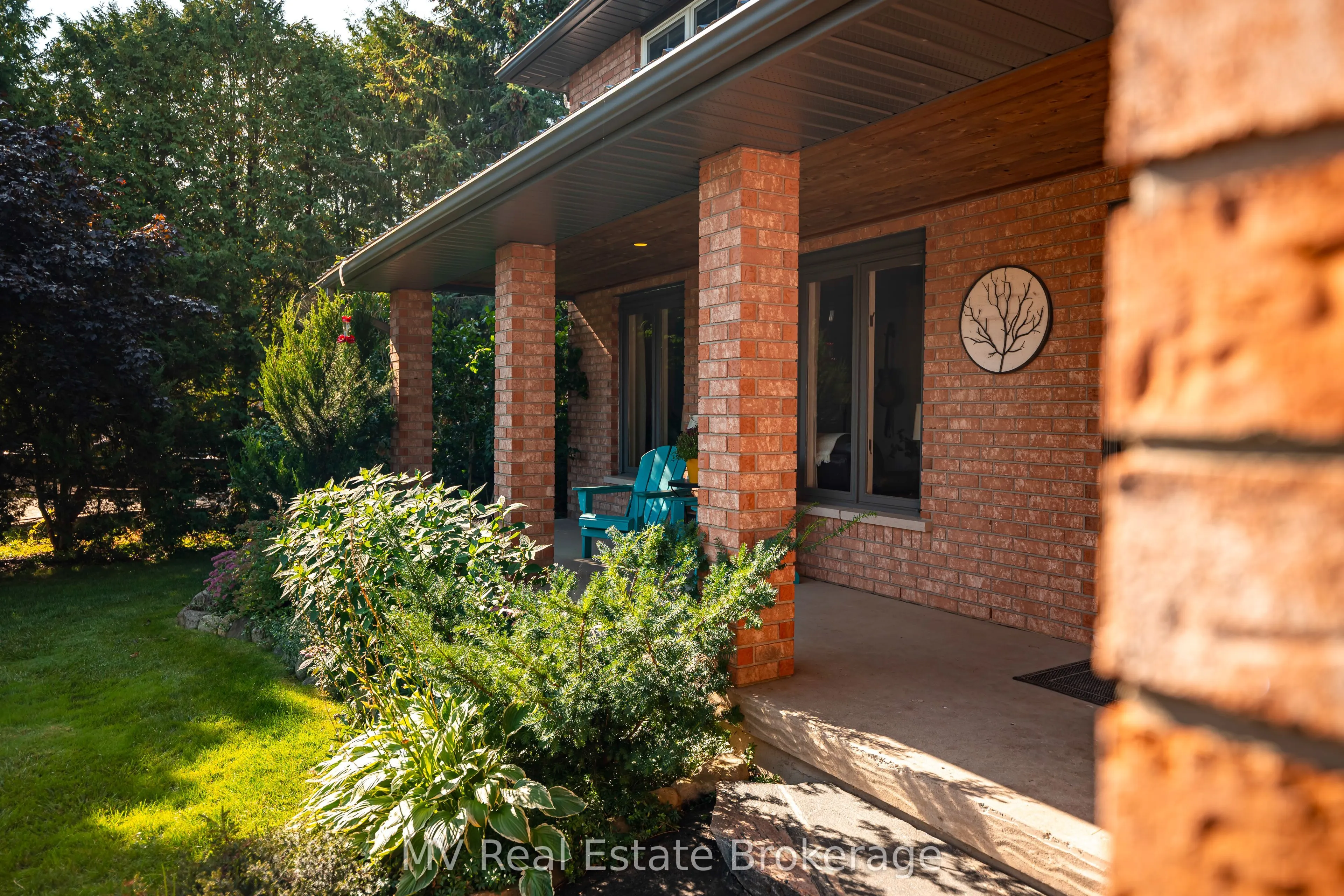 4 Sargent Boulevard