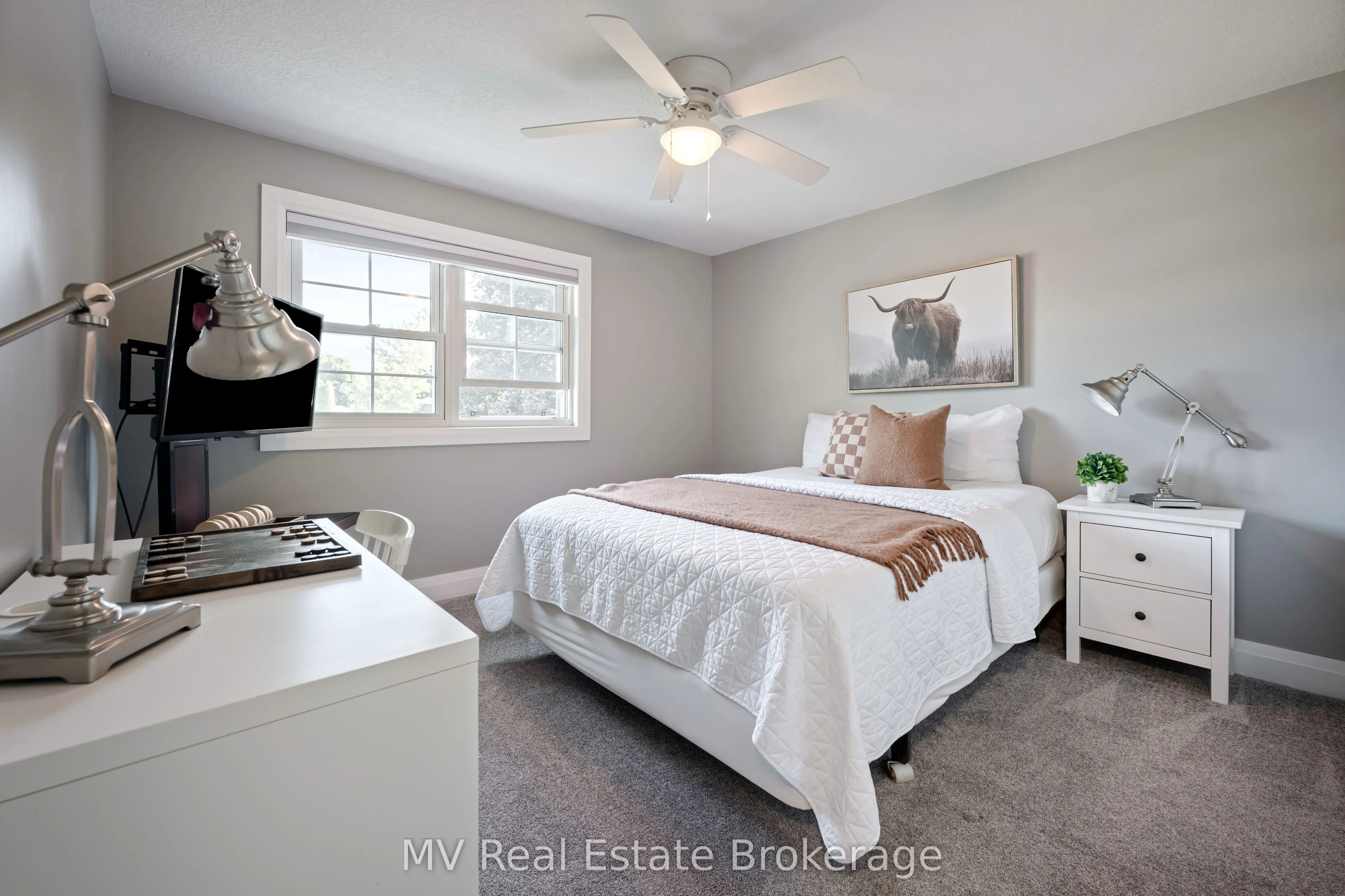 4 Sargent Boulevard