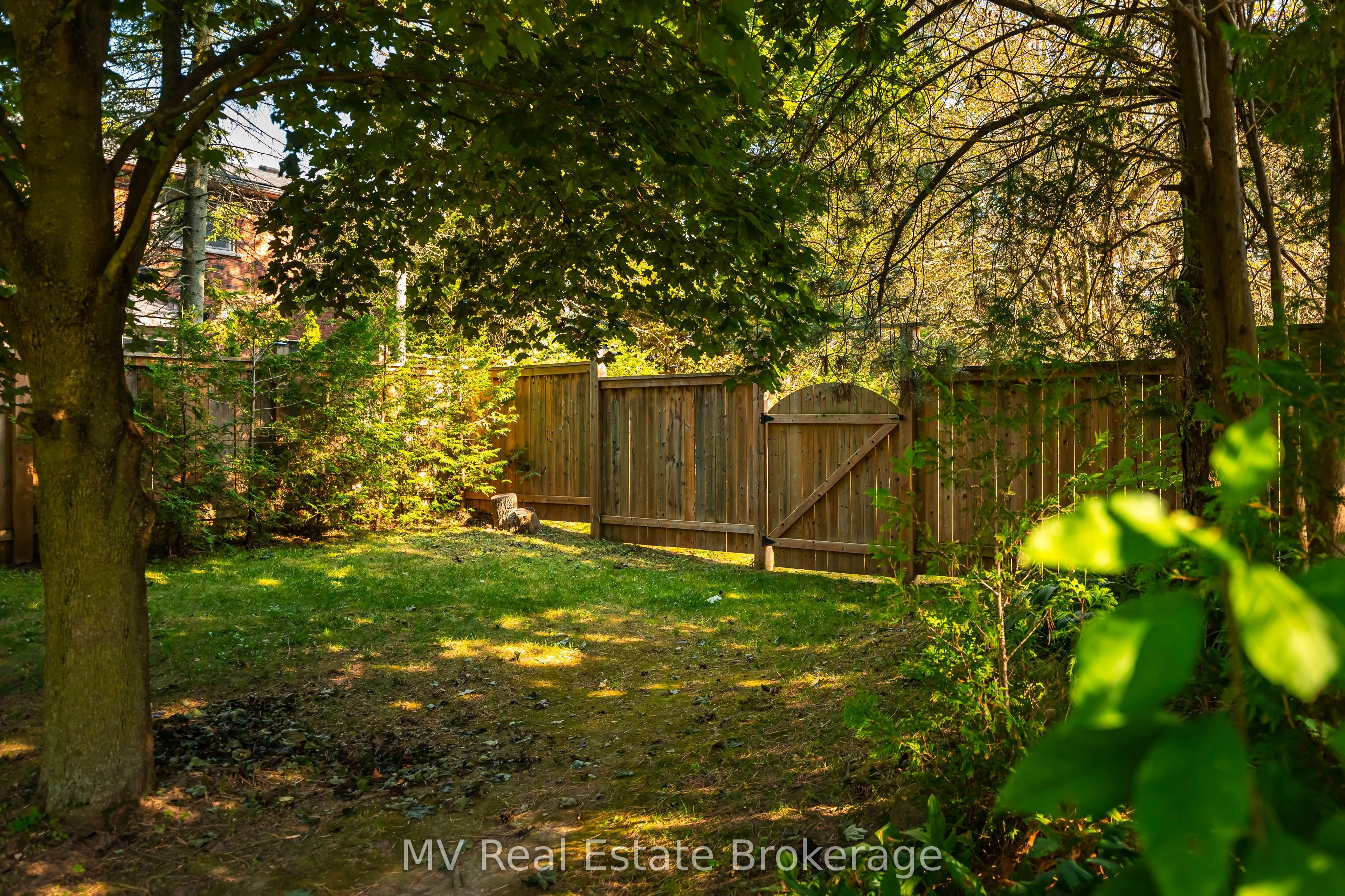 4 Sargent Boulevard