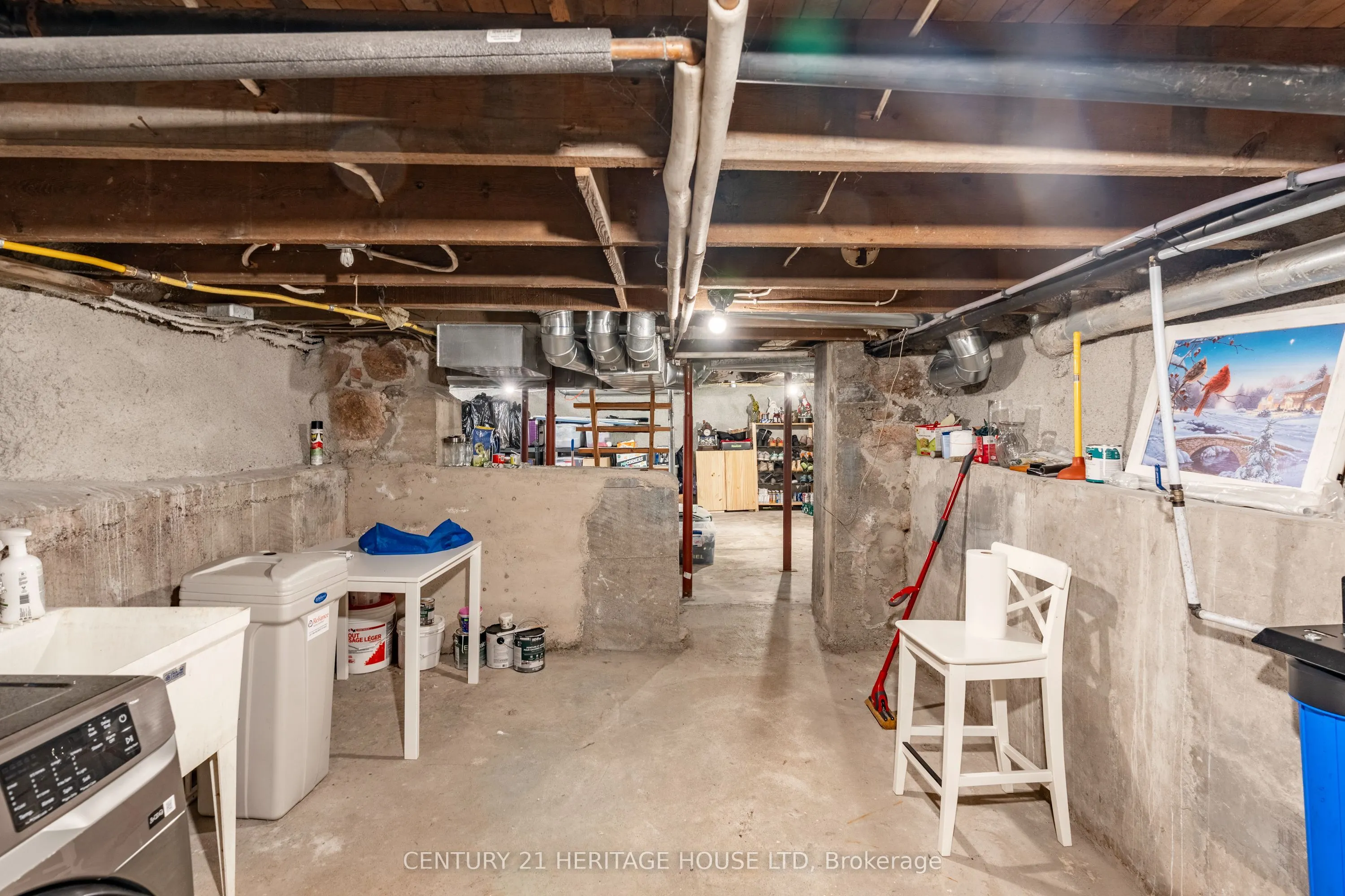 4593 PERTH ROAD 135