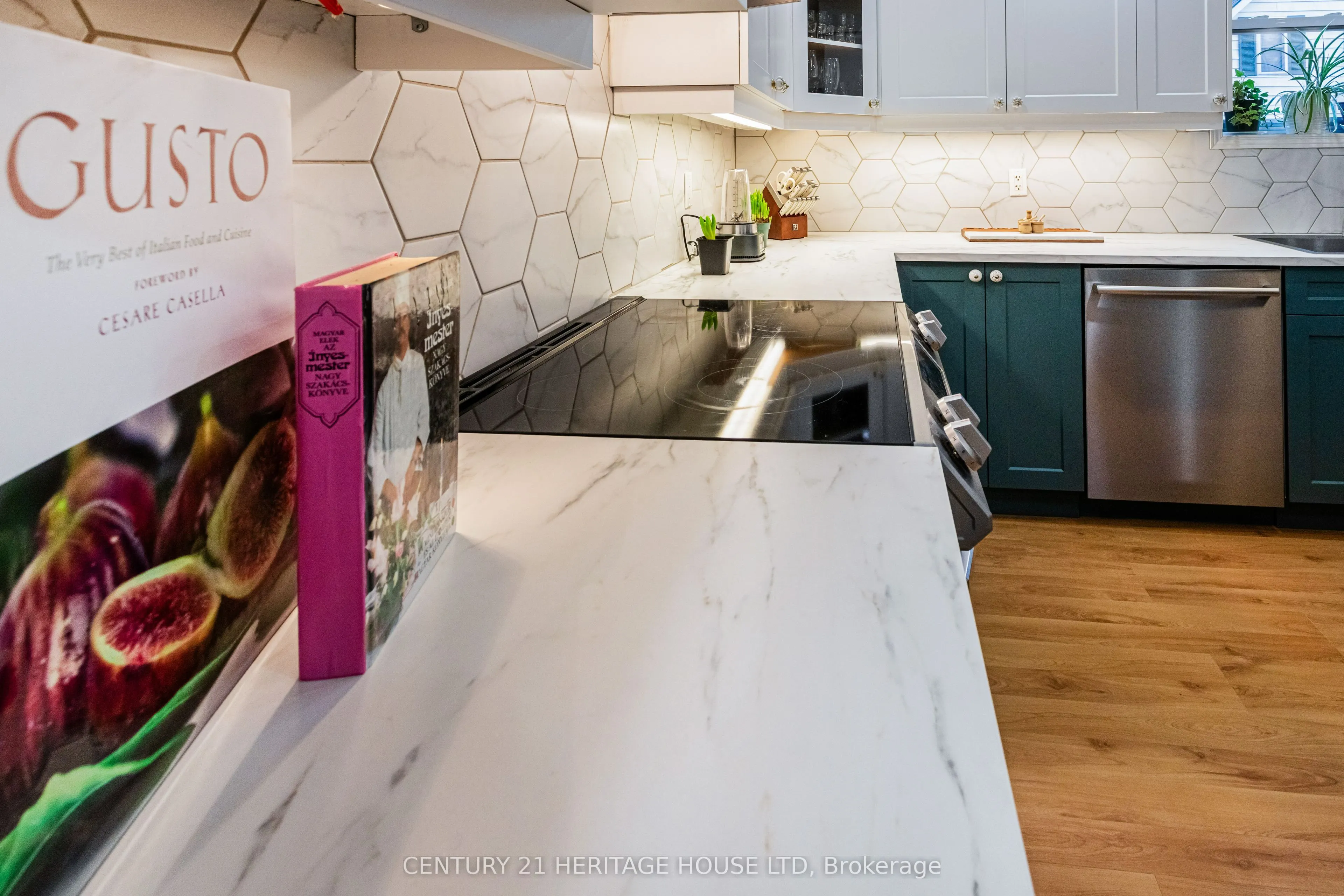 4593 PERTH ROAD 135