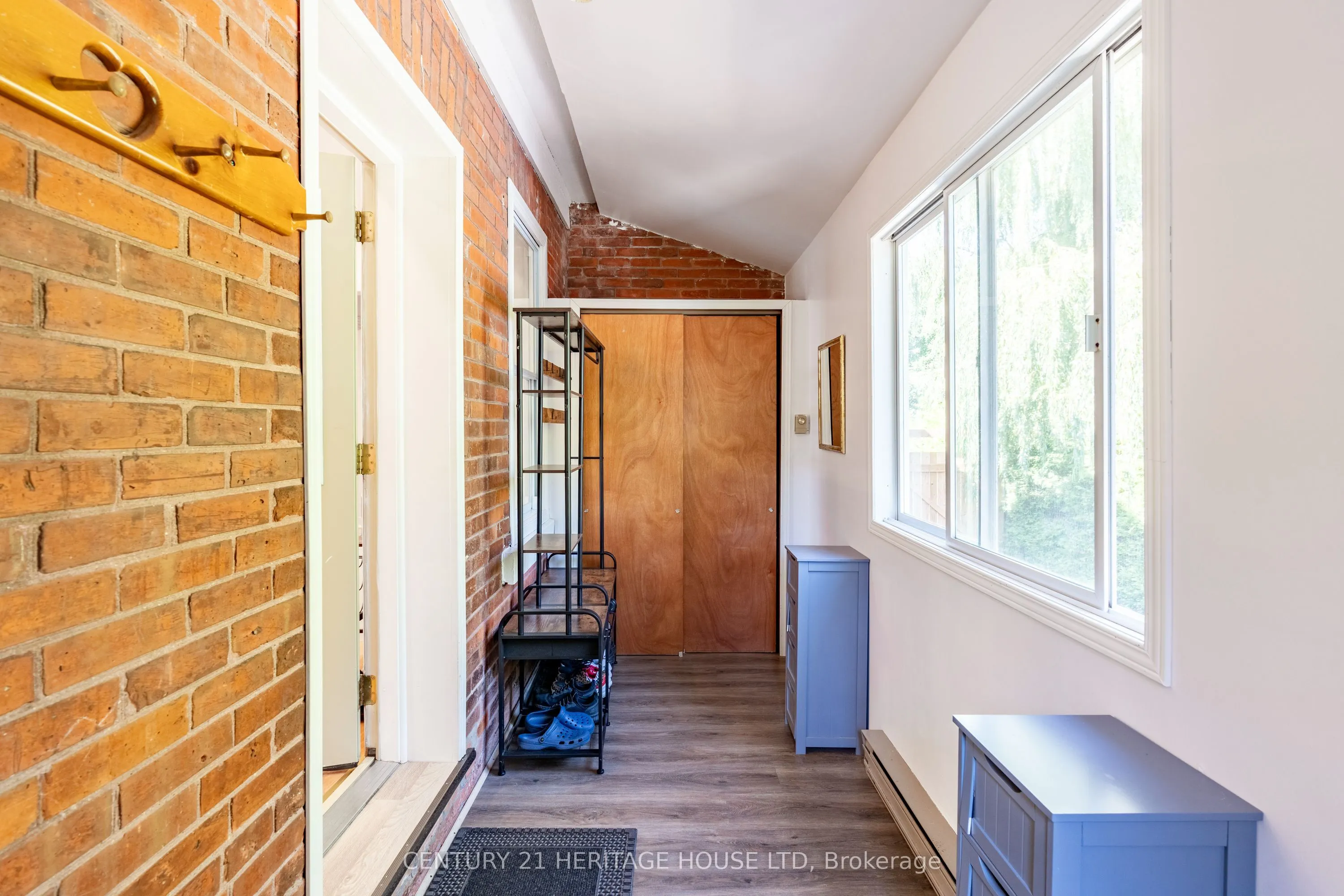 4593 PERTH ROAD 135