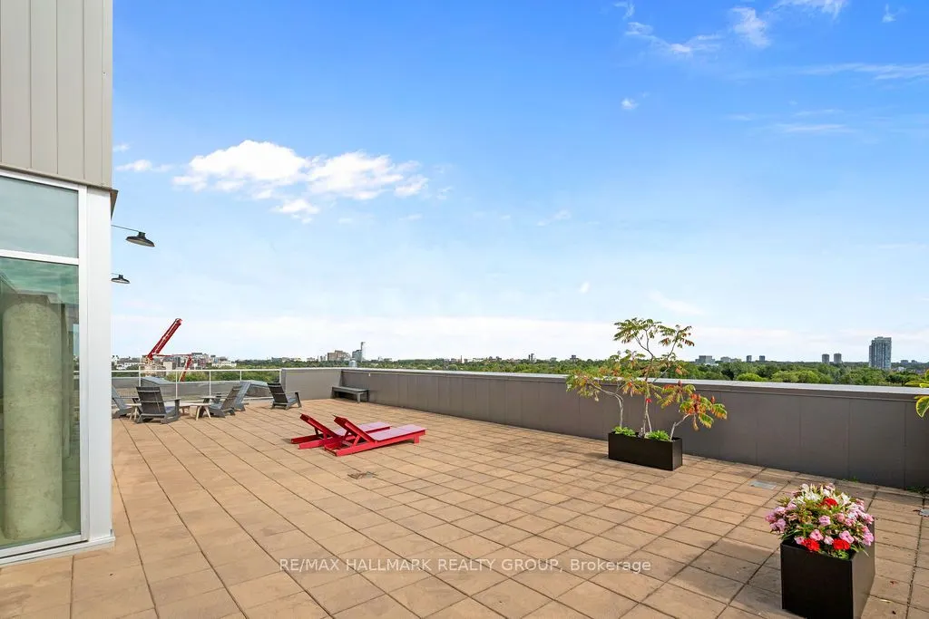 88 Richmond Road, #712