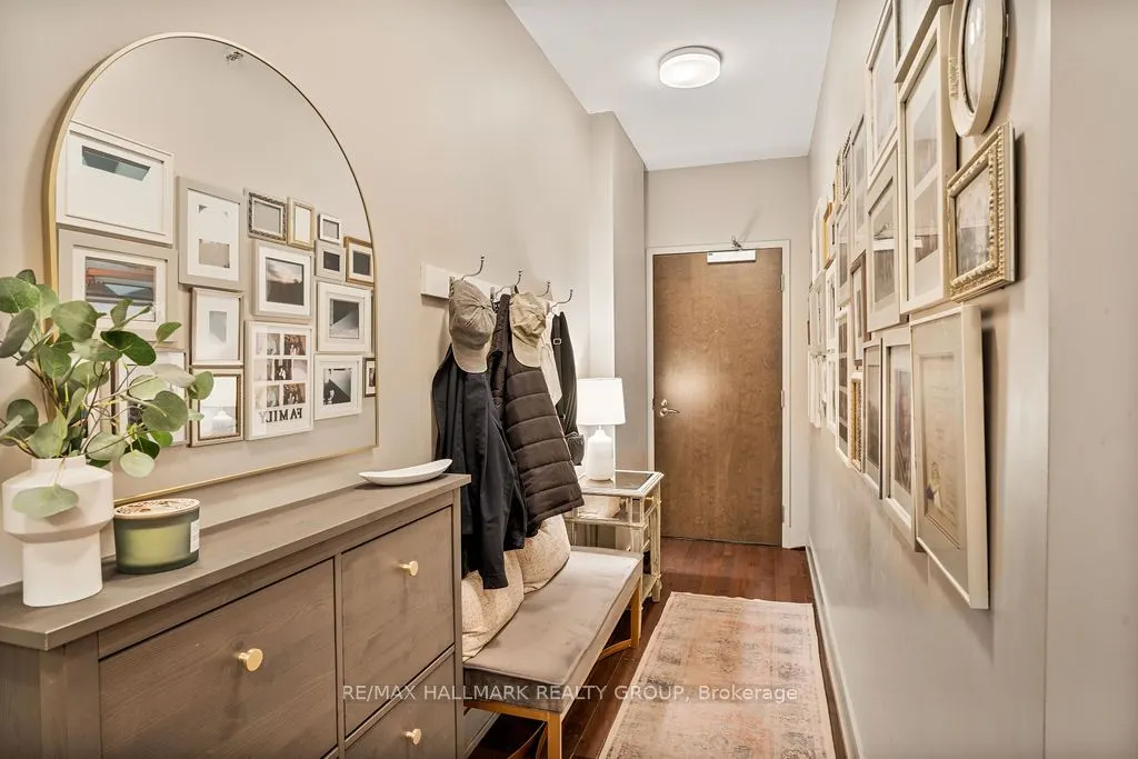88 Richmond Road, #712