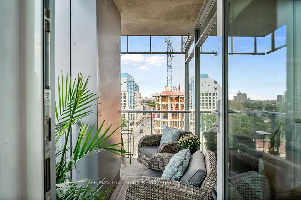 88 Richmond Road, #712