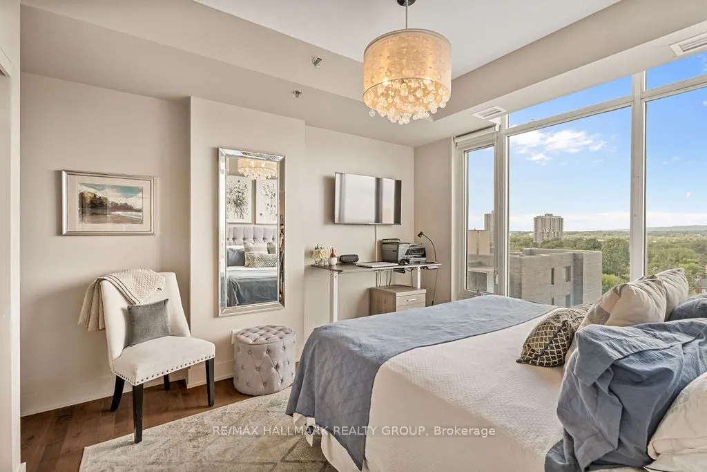 88 Richmond Road, #712