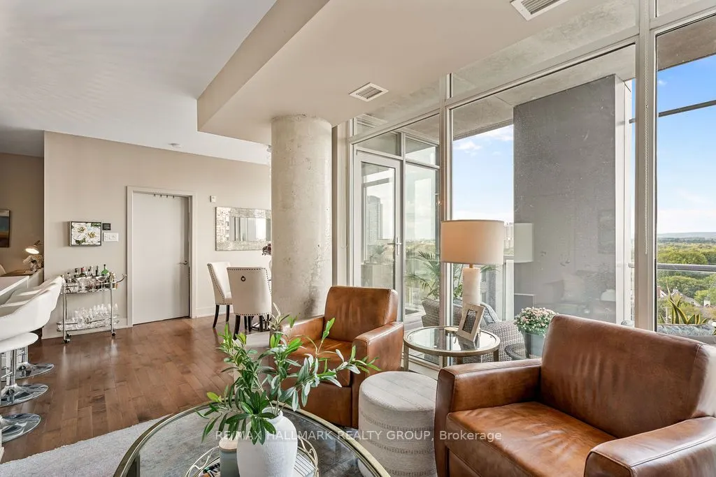 88 Richmond Road, #712