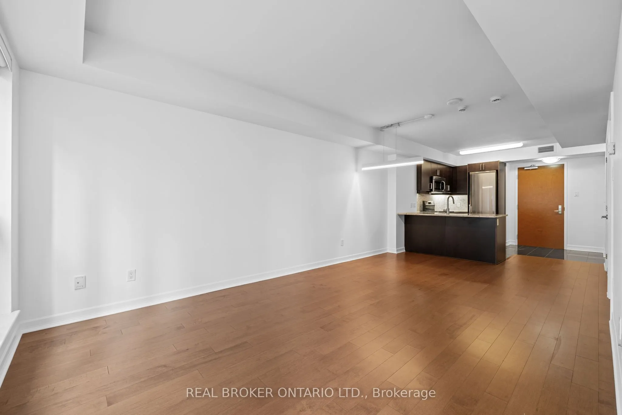 196 Besserer Street, #407