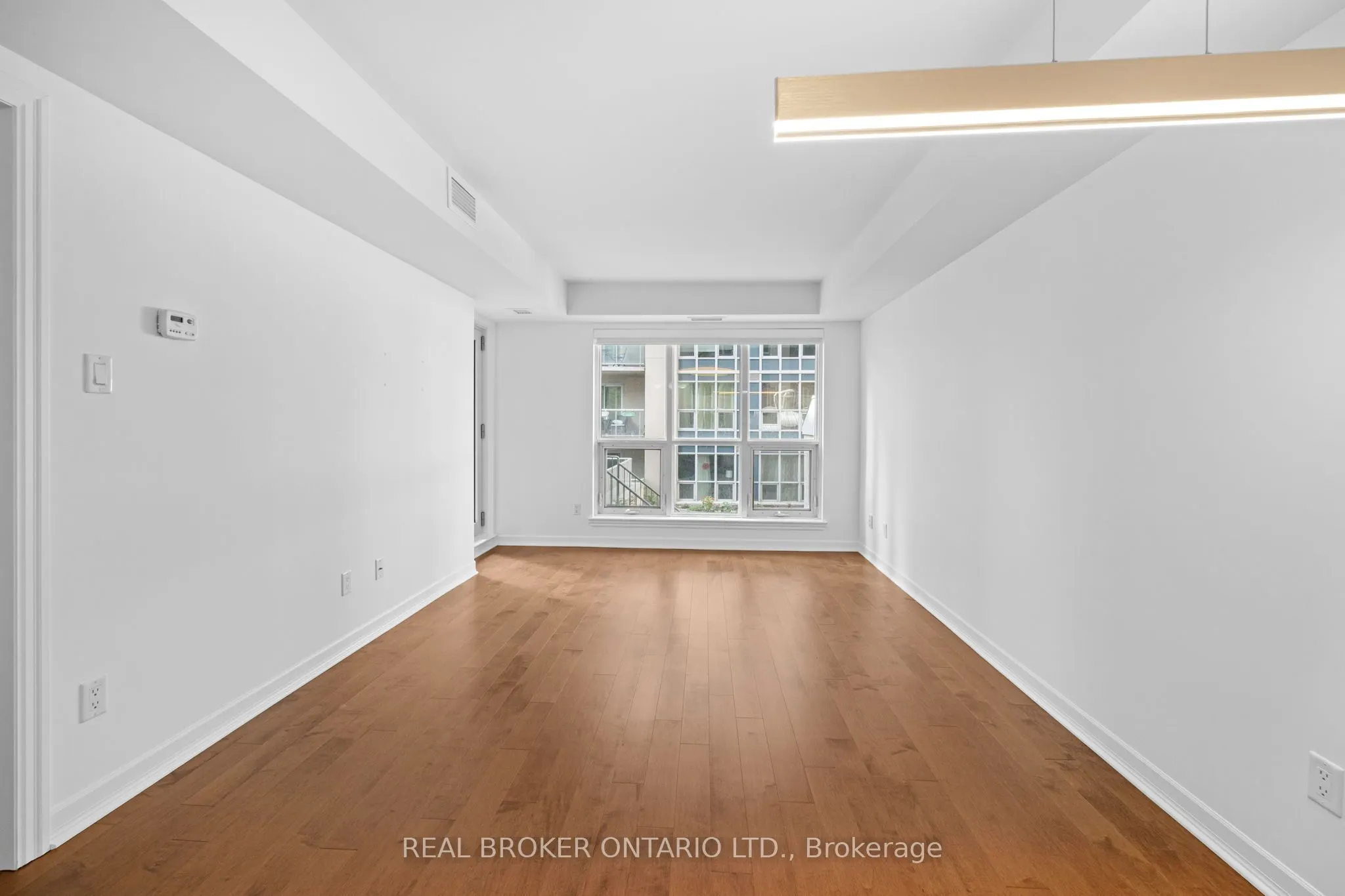 196 Besserer Street, #407