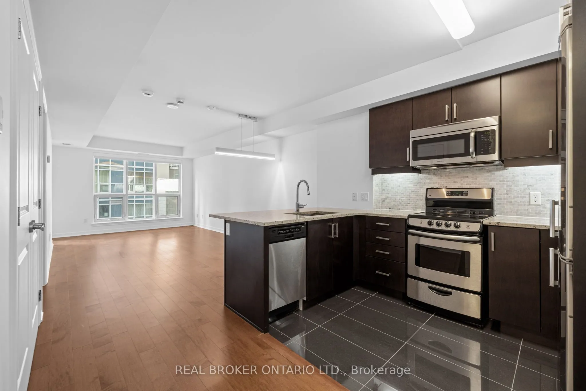 196 Besserer Street, #407
