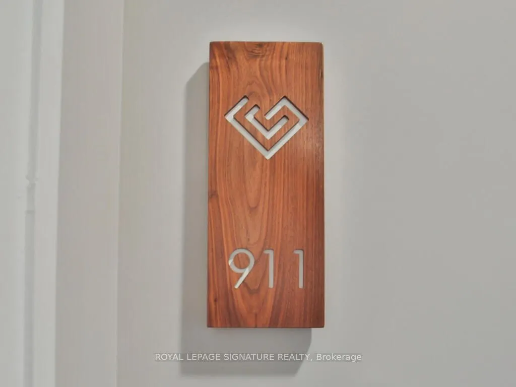 1880 Gordon Street, #911