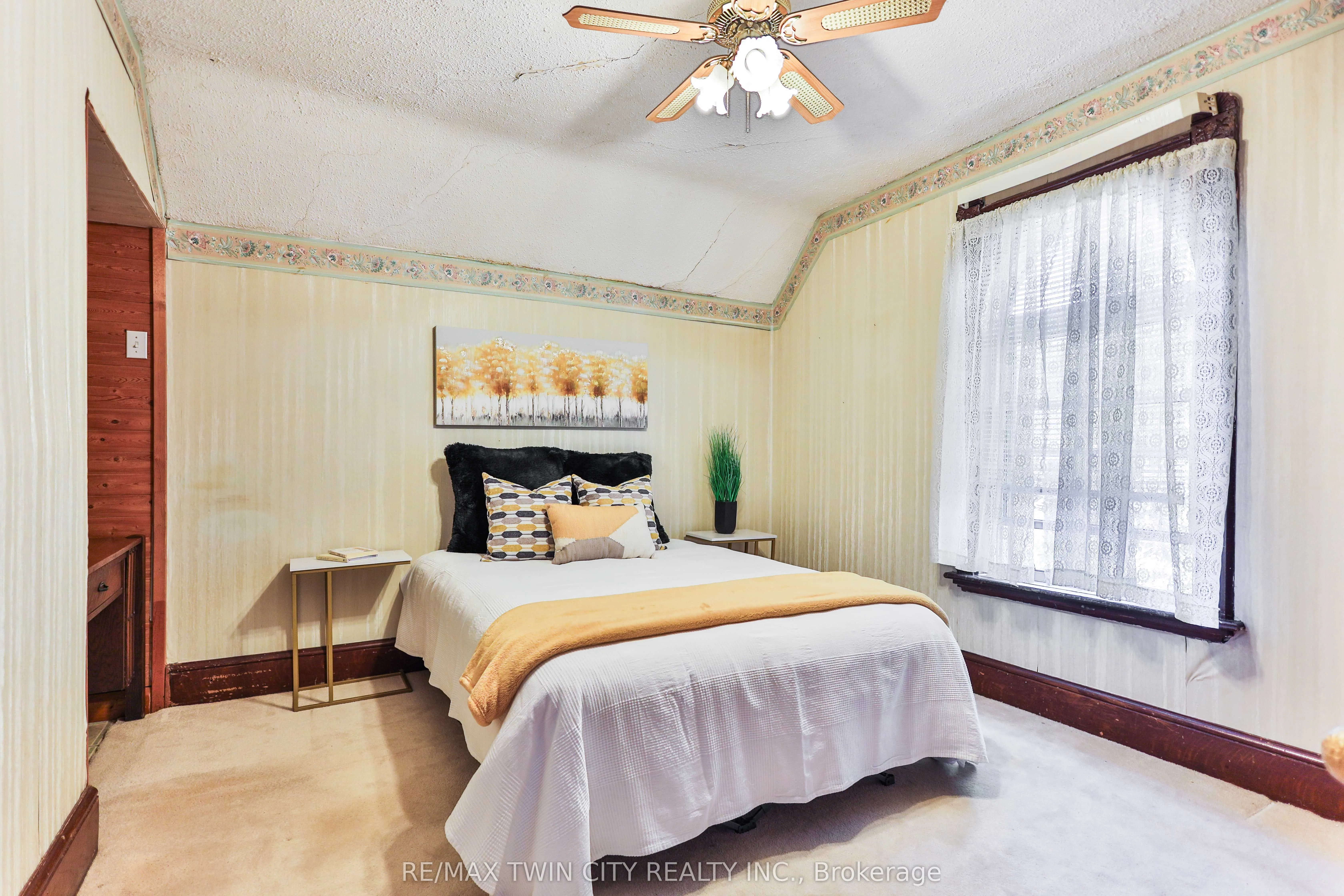 31 Fair Avenue