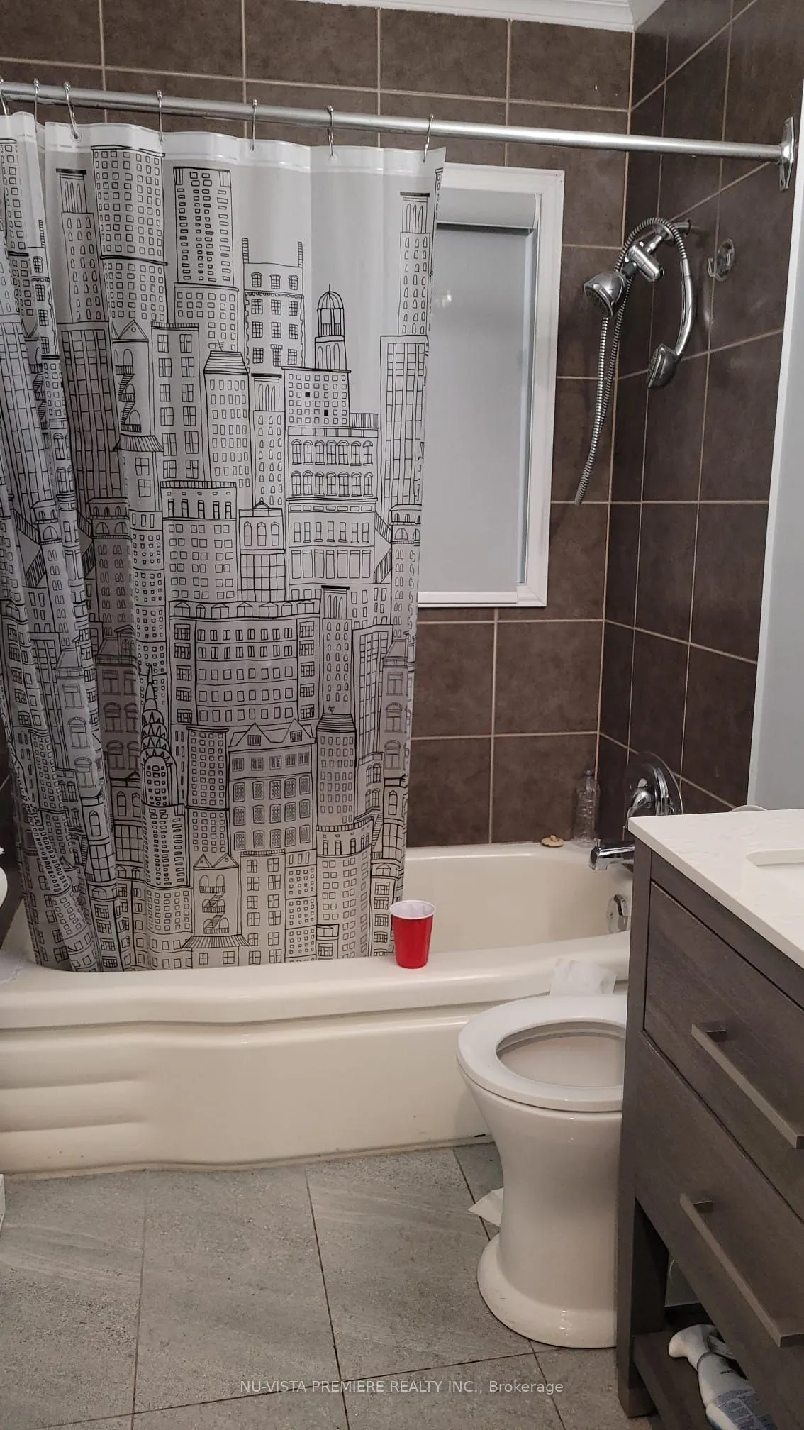 68 Southdale Road W