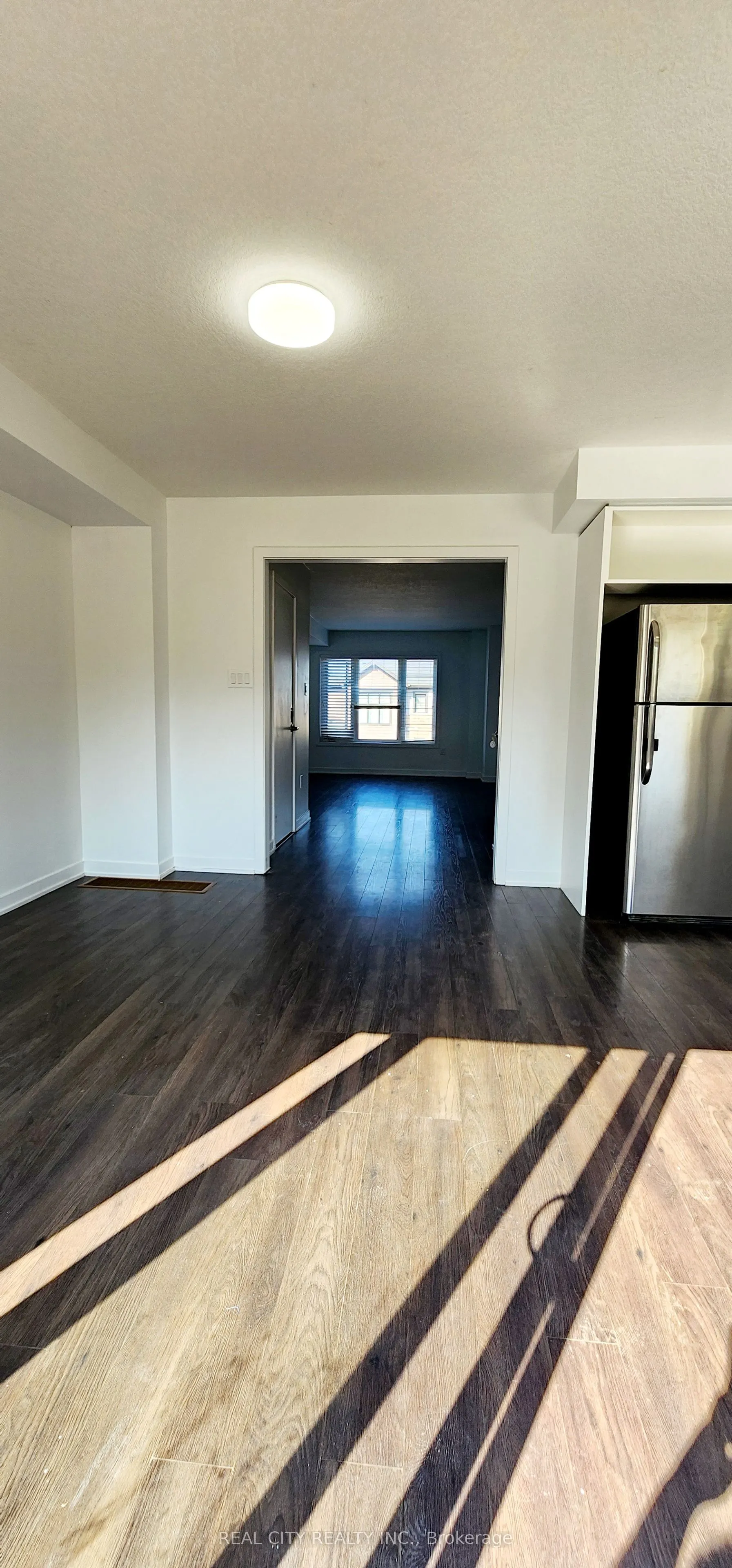 26 Crafter Crescent