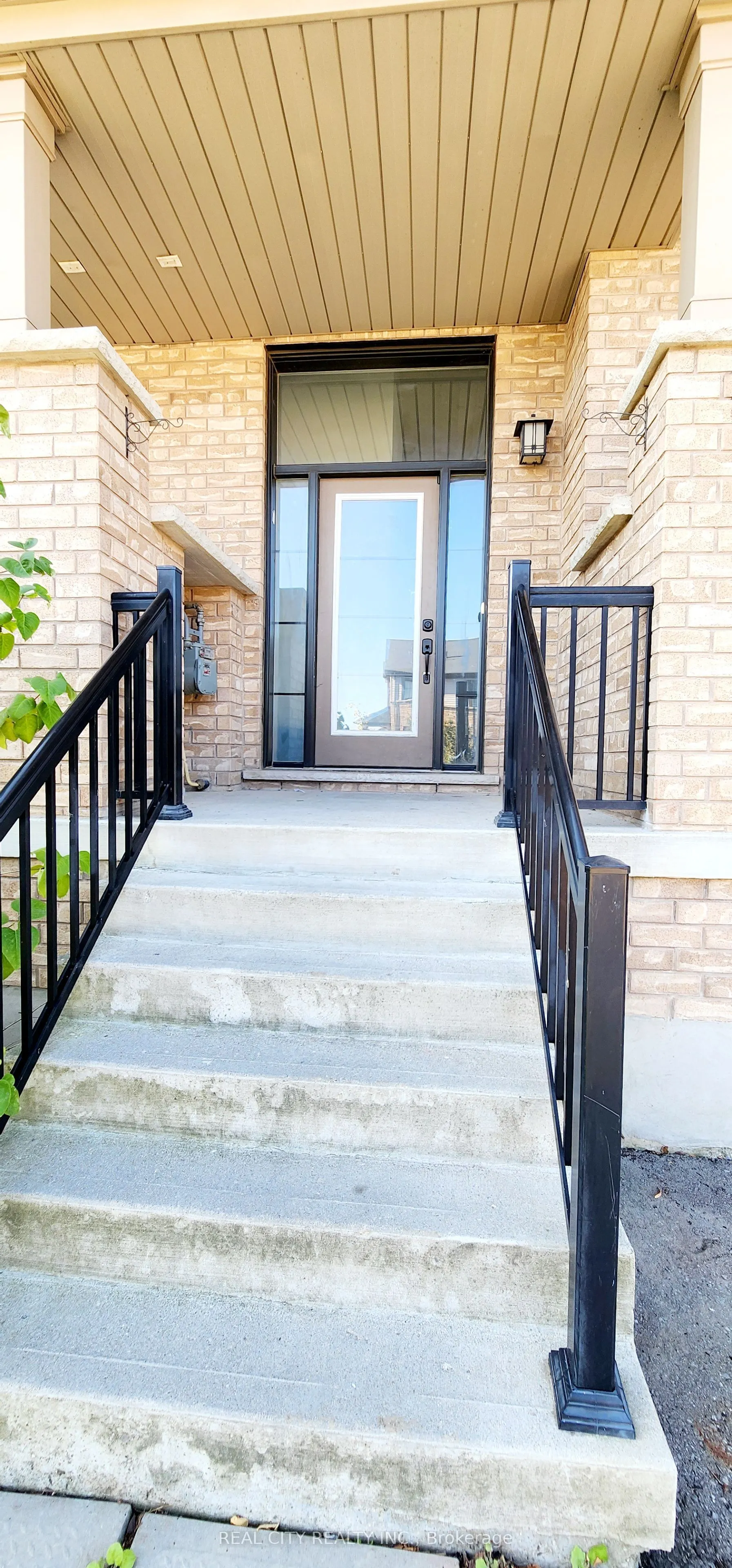 26 Crafter Crescent