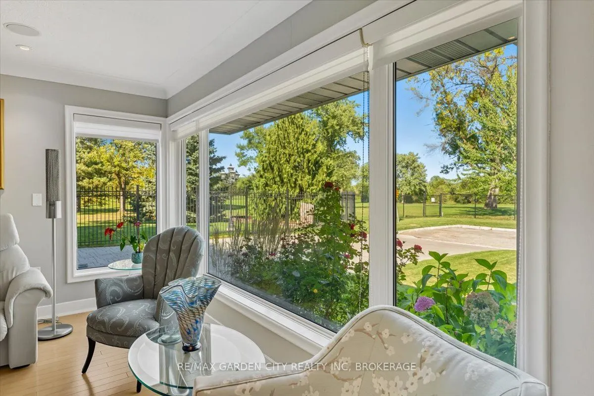 112 Riverdale Drive
