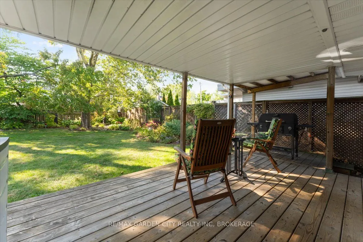 112 Riverdale Drive