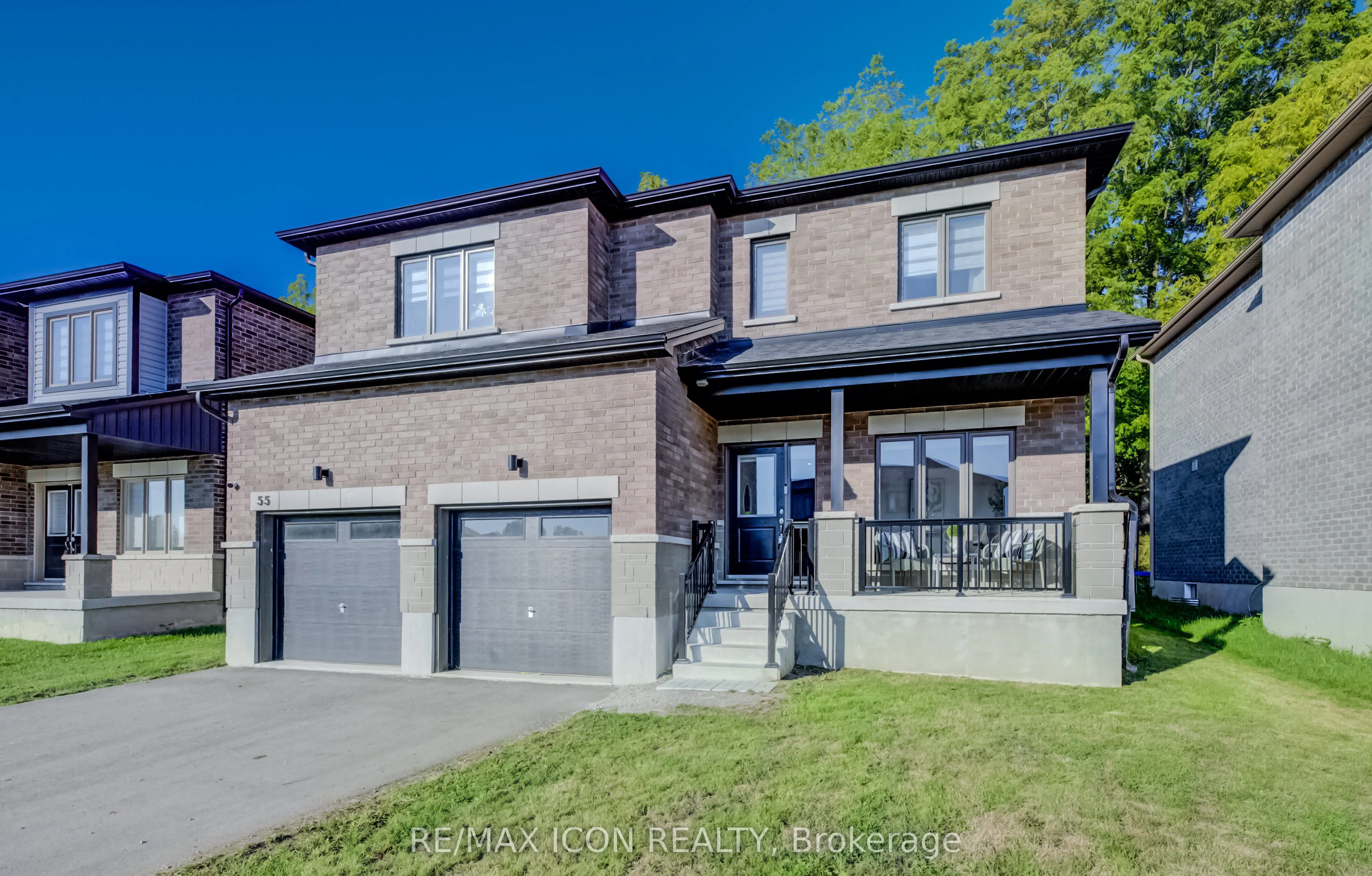 55 Tulip Crescent