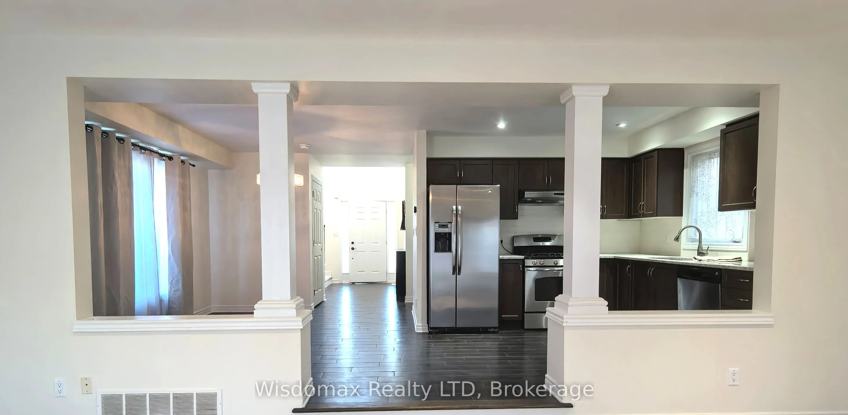 8429 KELSEY Crescent, #Upper unit