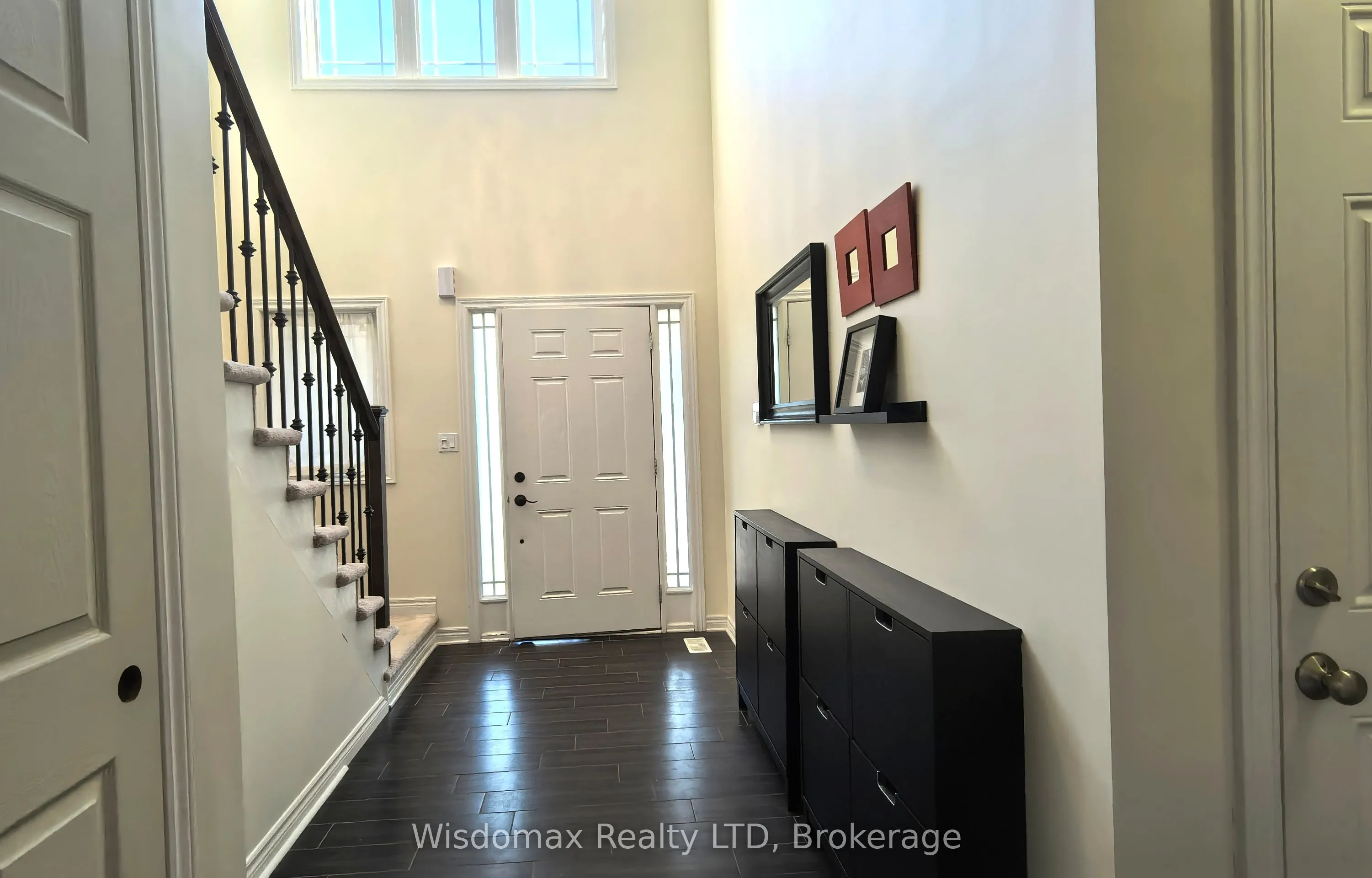8429 KELSEY Crescent, #Upper unit